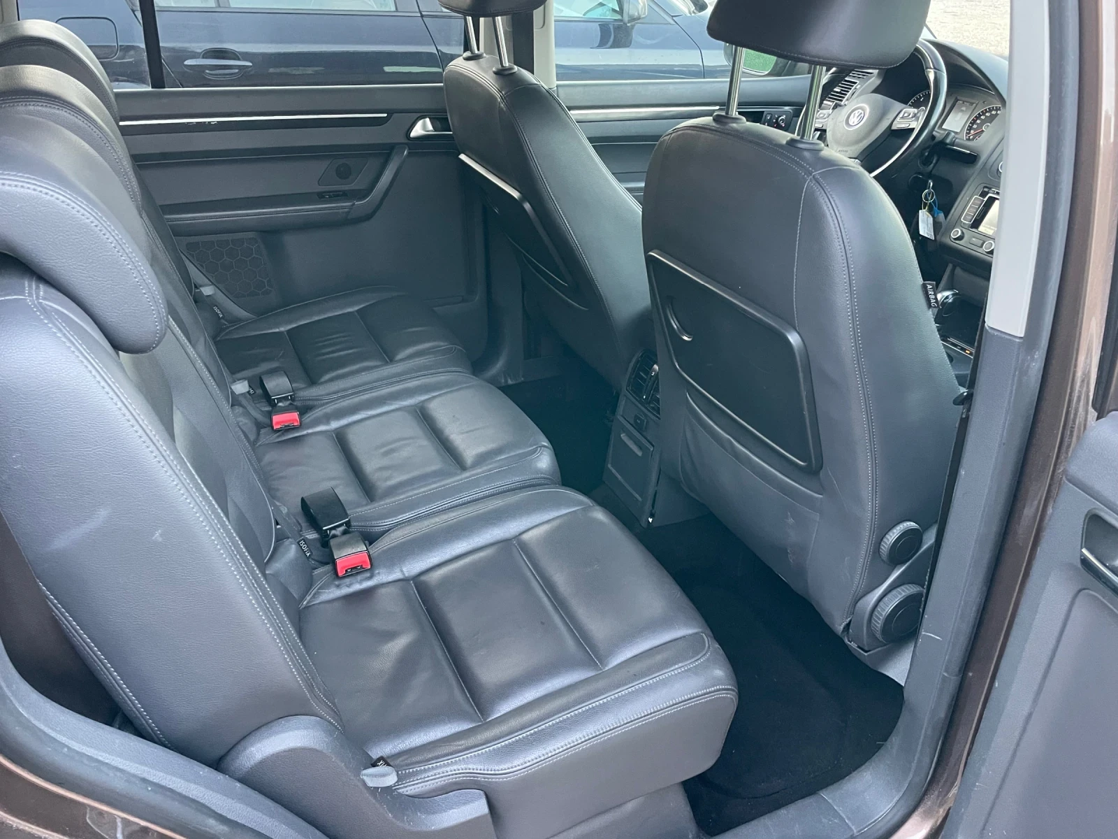 VW Touran 2.0TDI/DSG/����/HIGHLINE/NAVI/PARK ASSIST/ | Mobile.bg � ����������� 11