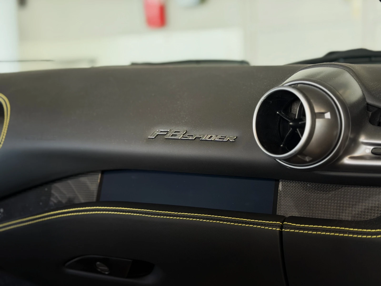 Ferrari F8 SPIDER LIFT CARBON JBL 360-CAM | Mobile.bg � ����������� 15