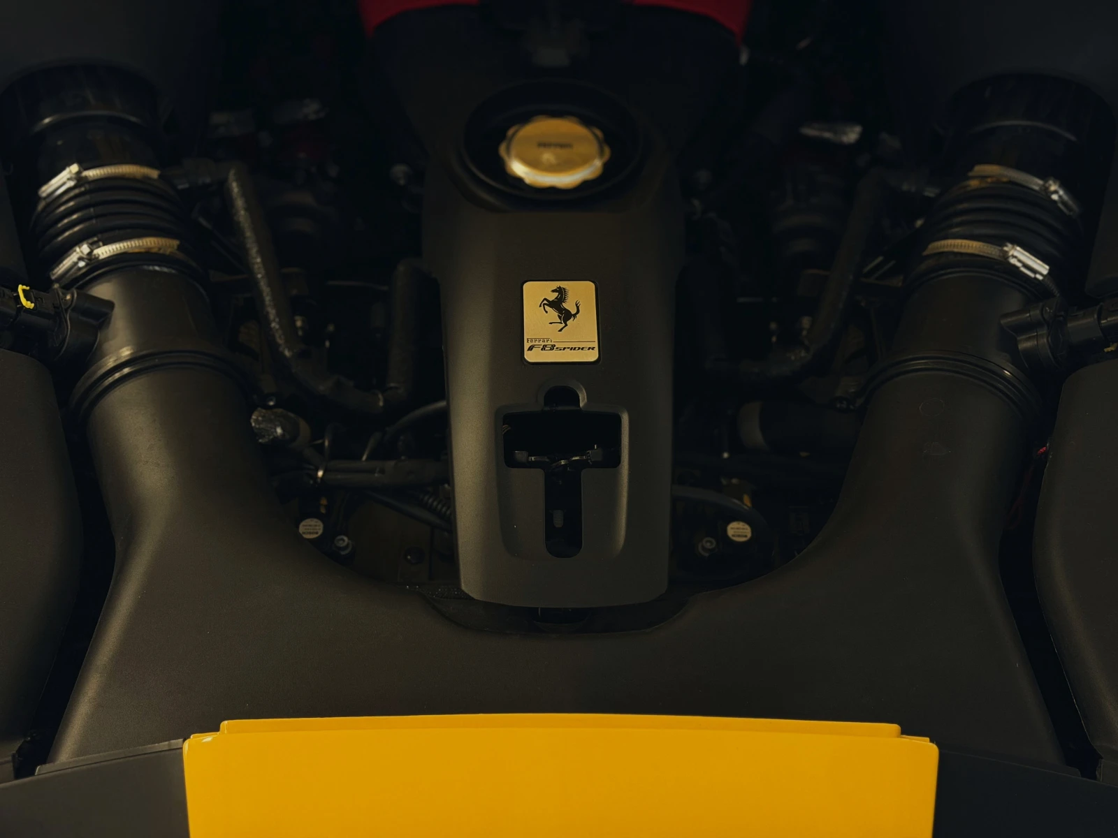 Ferrari F8 SPIDER LIFT CARBON JBL 360-CAM | Mobile.bg � ����������� 10