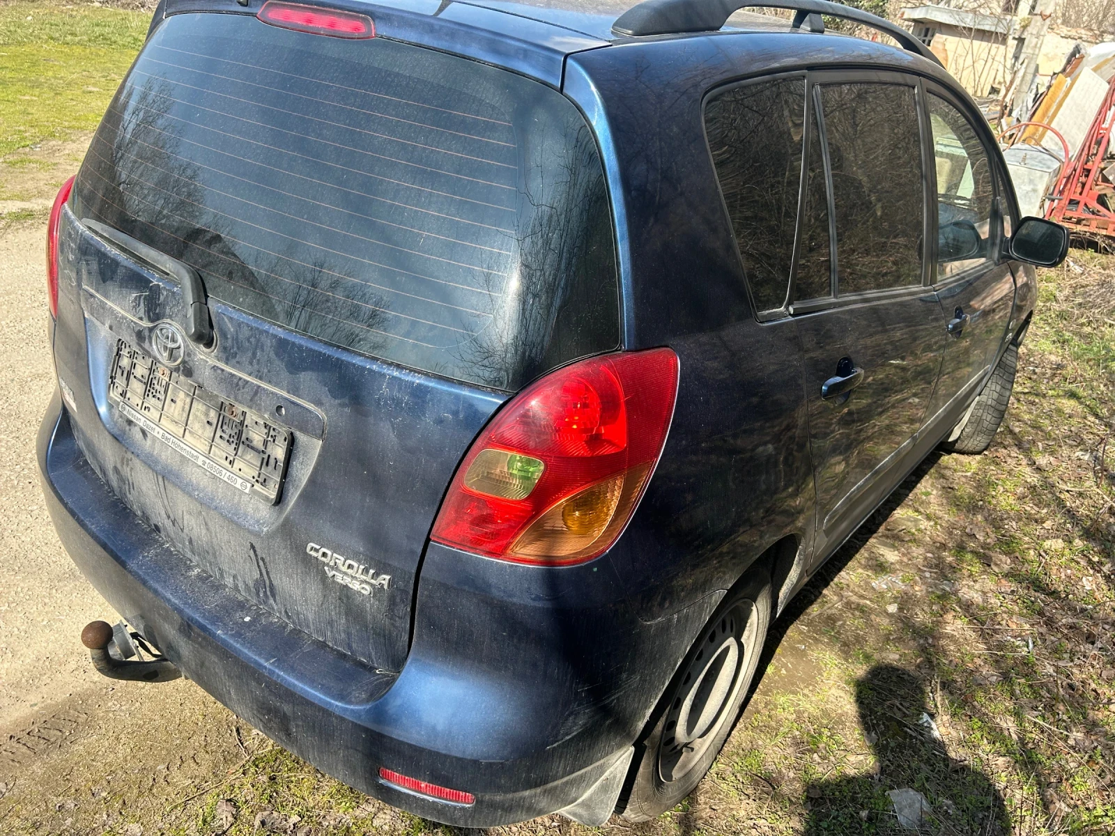 Toyota Corolla verso 2.0D на части, снимка 6 - Автомобили и джипове - 53759087