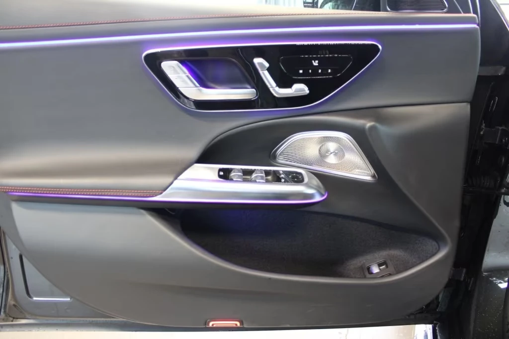 Mercedes-Benz E 53 AMG PLUG-IN HYBRID/4MATIC/BURM/NIGHT/PANO/DYNAMIC/, снимка 7 - Автомобили и джипове - 53901219