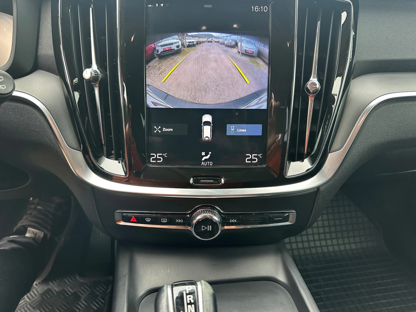 Volvo V60 2.0 D3-150 k.c.-ПЕРФЕКТНО, снимка 13 - Автомобили и джипове - 53964360