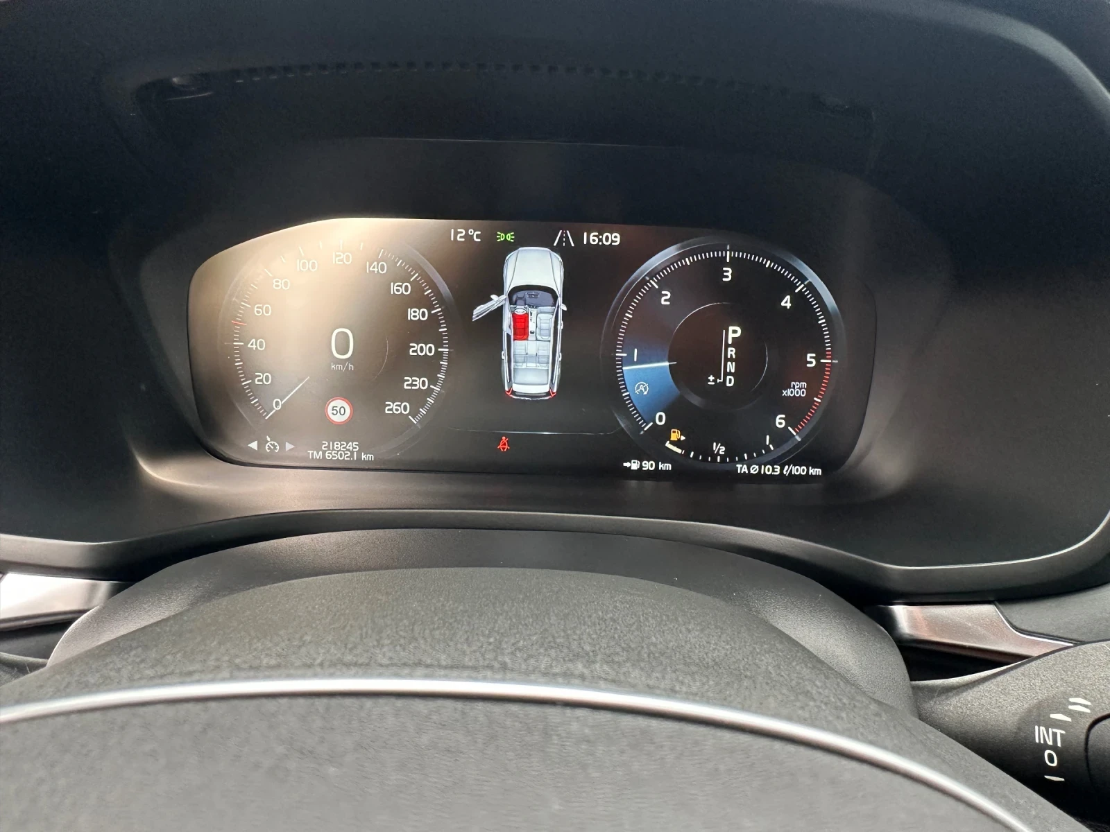 Volvo V60 2.0 D3-150 k.c.-ПЕРФЕКТНО, снимка 15 - Автомобили и джипове - 53964360