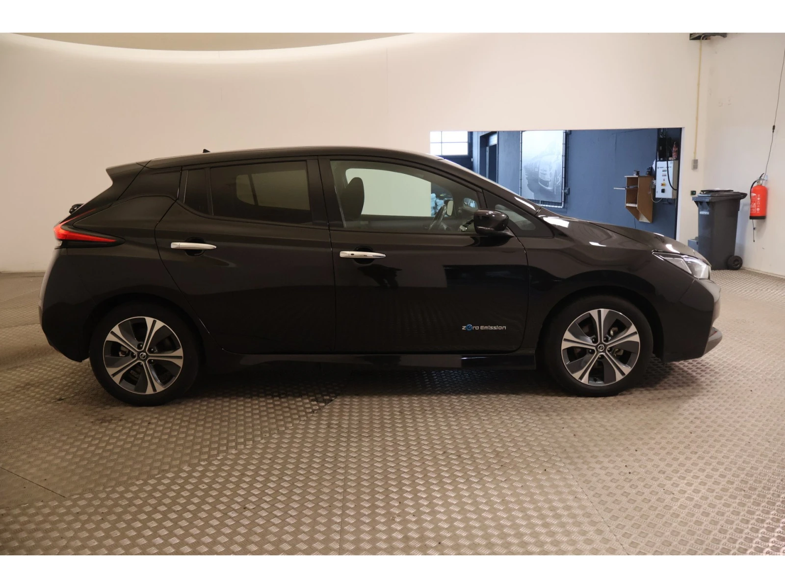 Nissan Leaf  40 kWh N-connecta | Mobile.bg � ����������� 3