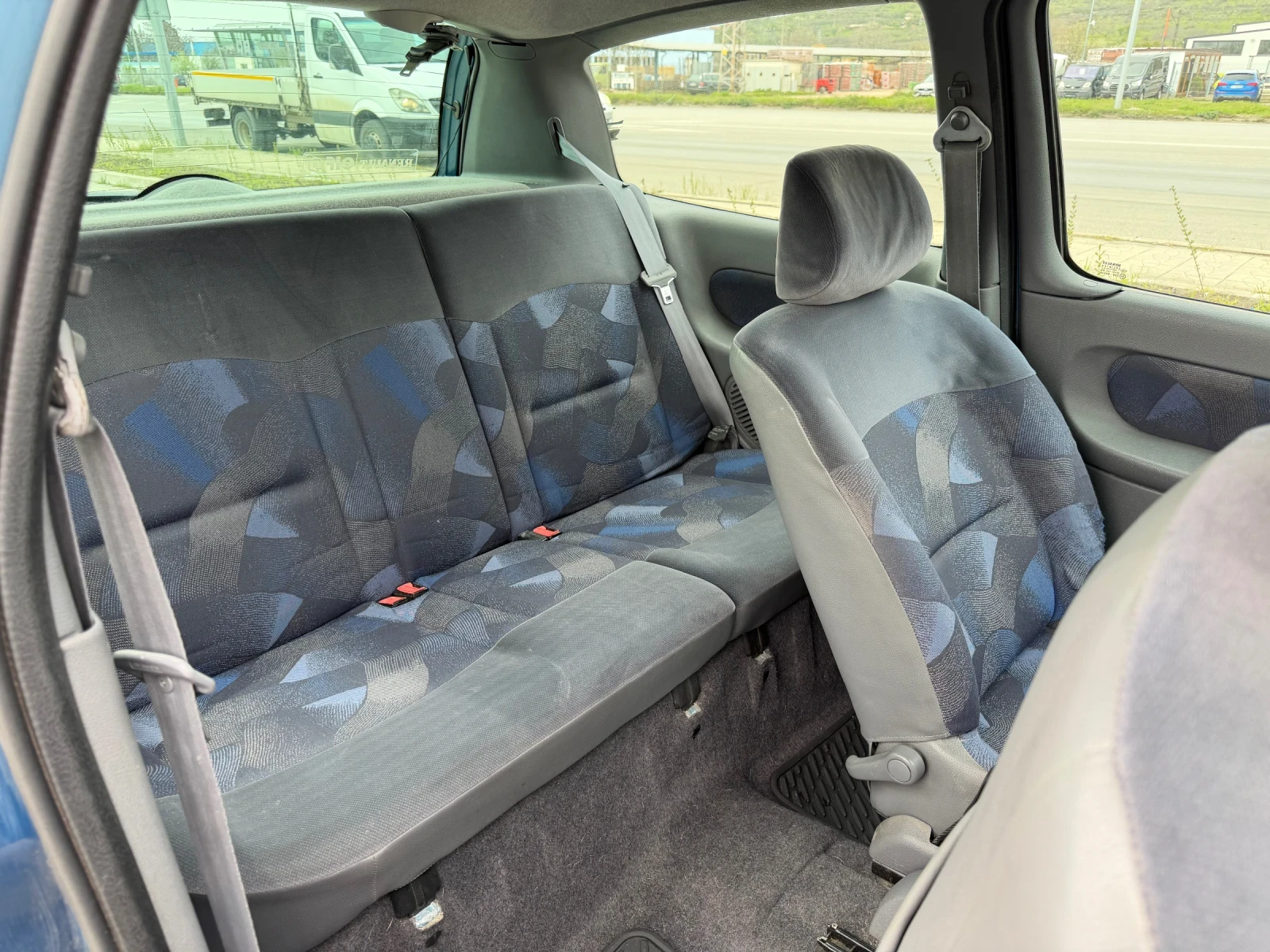 Renault Clio, снимка 14 - Автомобили и джипове - 54206770