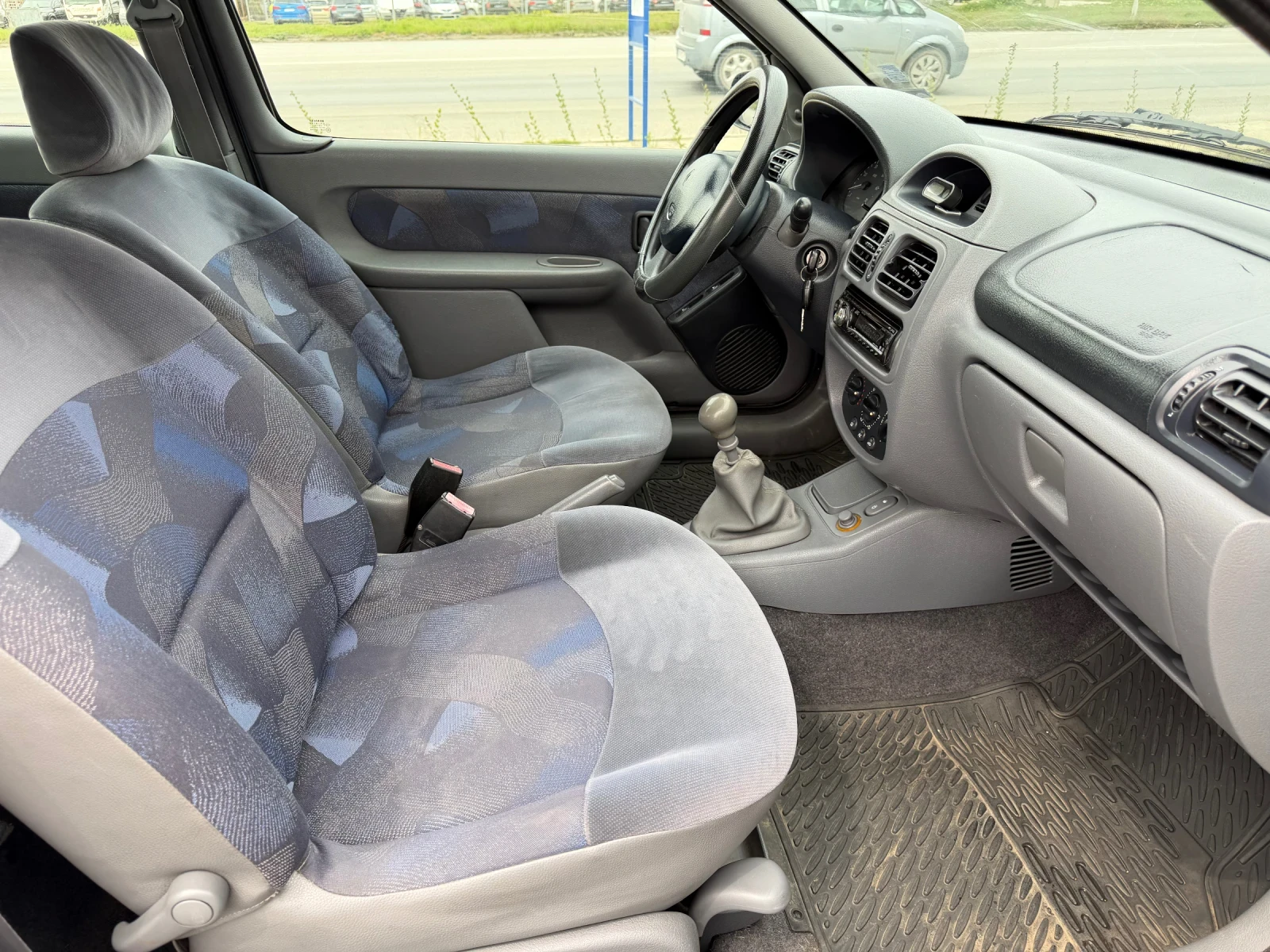 Renault Clio, снимка 13 - Автомобили и джипове - 54206770