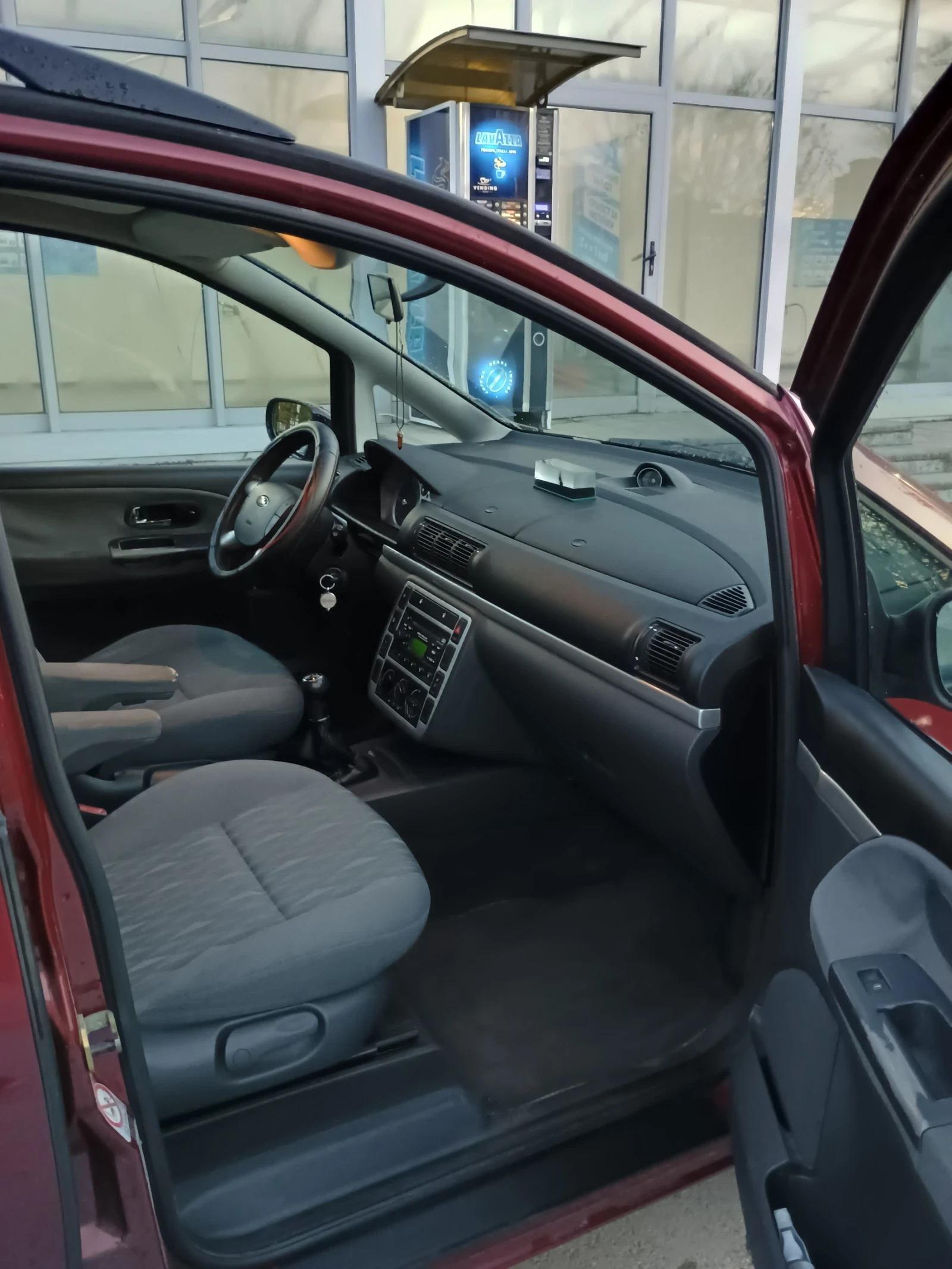 Ford Galaxy 1.9 TDI, снимка 6 - Автомобили и джипове - 54361971