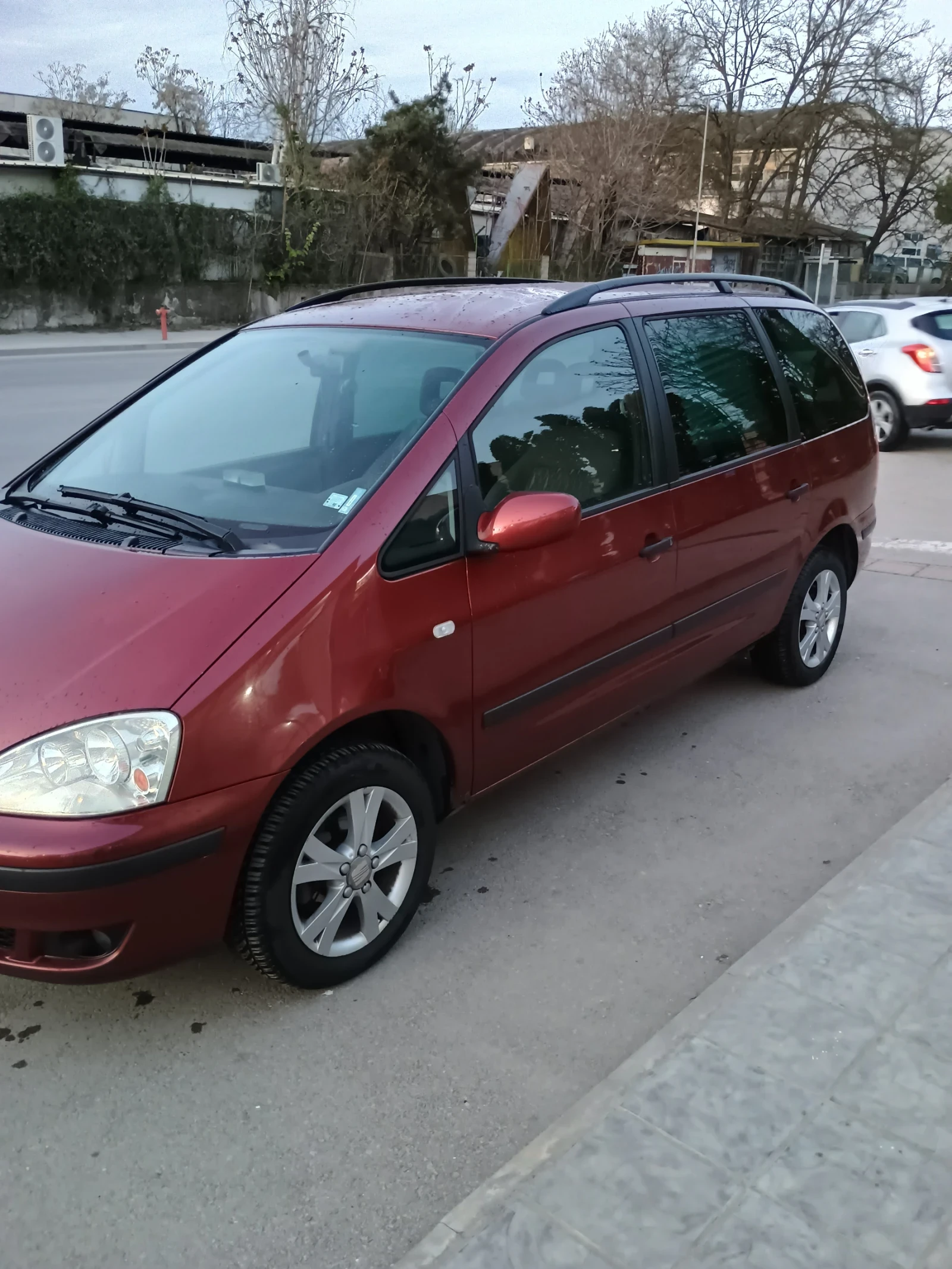 Ford Galaxy 1.9 TDI, снимка 2 - Автомобили и джипове - 54361971