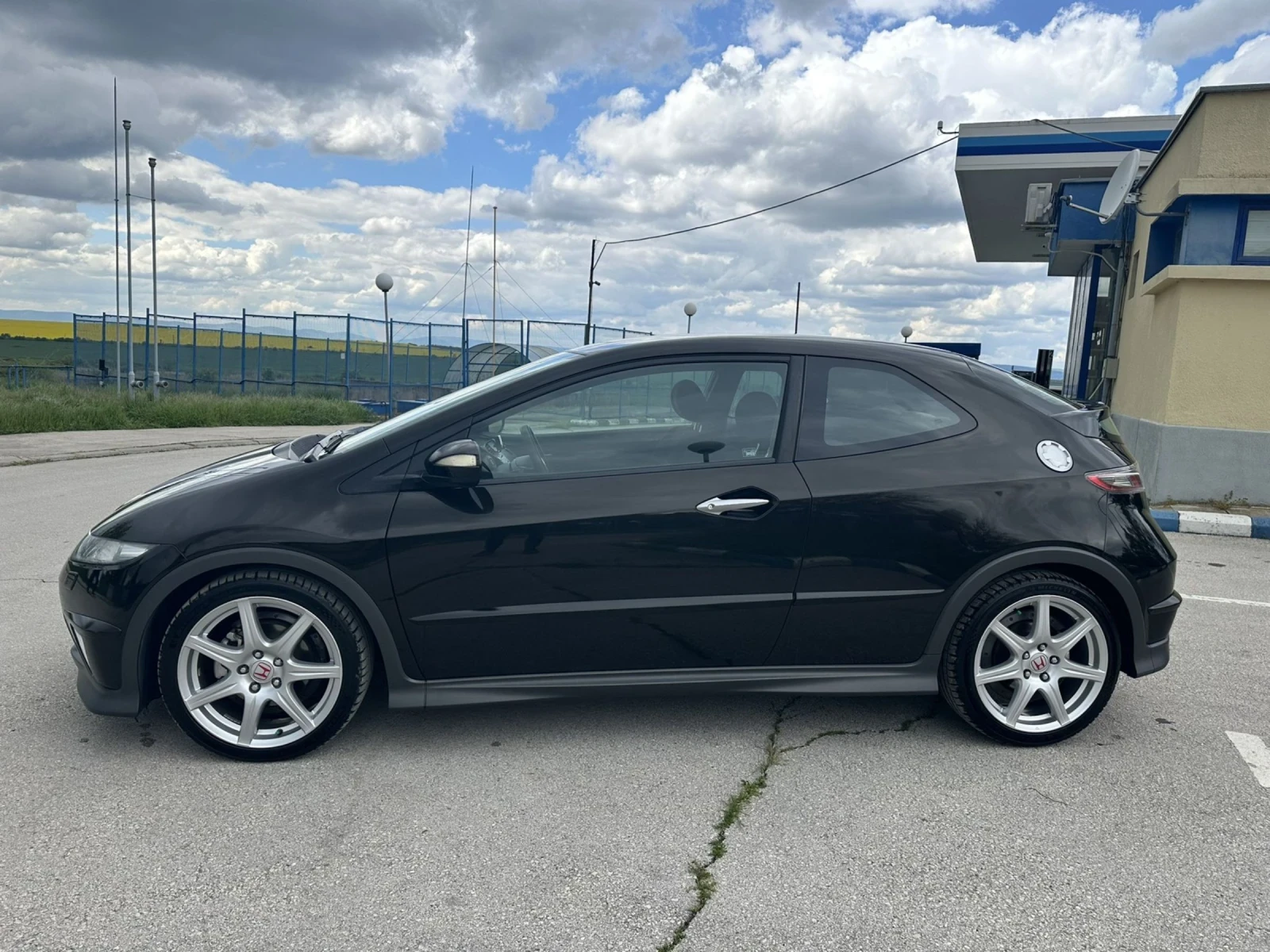 Honda Civic 1.8 Бензин TypeS, снимка 4 - Автомобили и джипове - 54398876