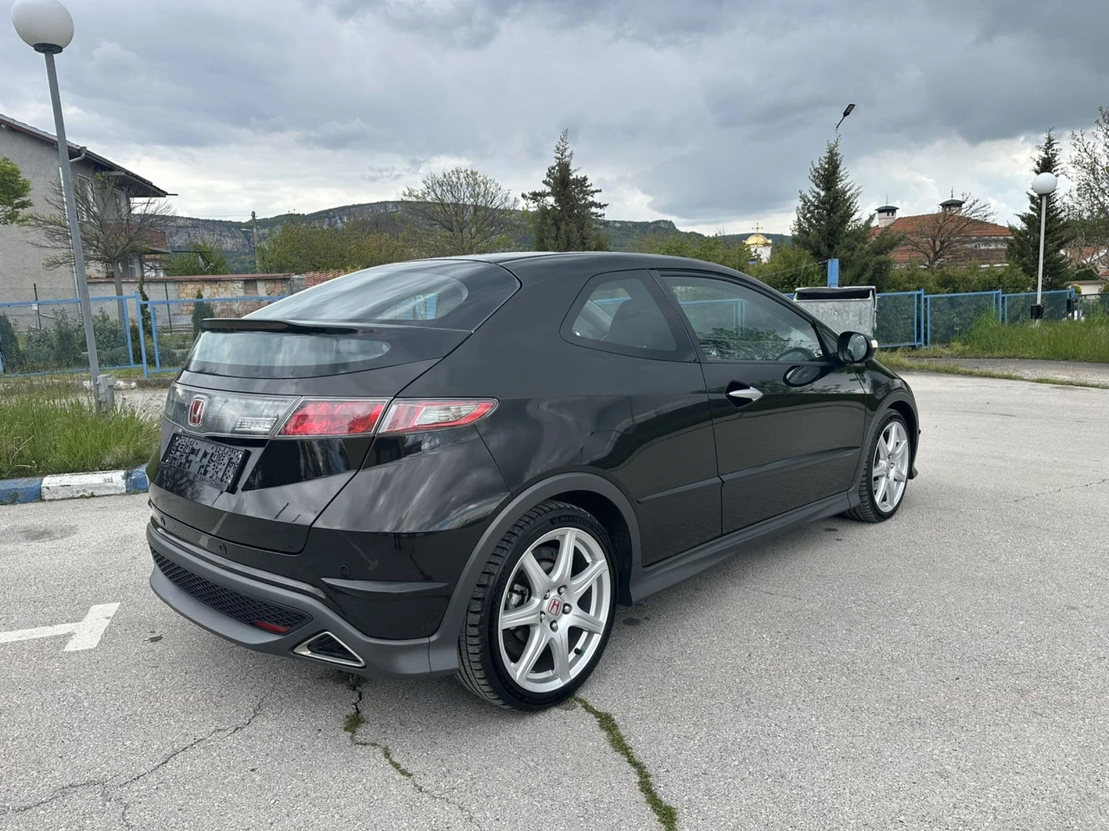 Honda Civic 1.8 Бензин TypeS, снимка 7 - Автомобили и джипове - 54398876
