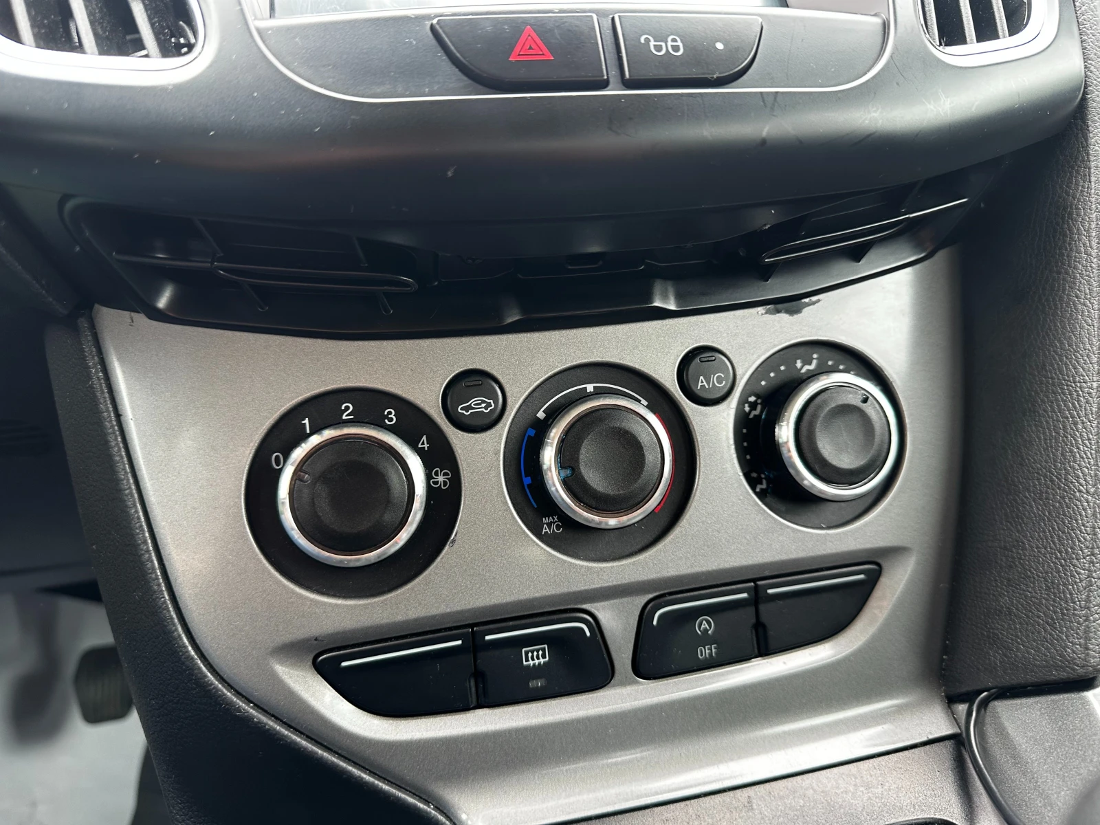Ford Focus, снимка 12 - Автомобили и джипове - 54509275