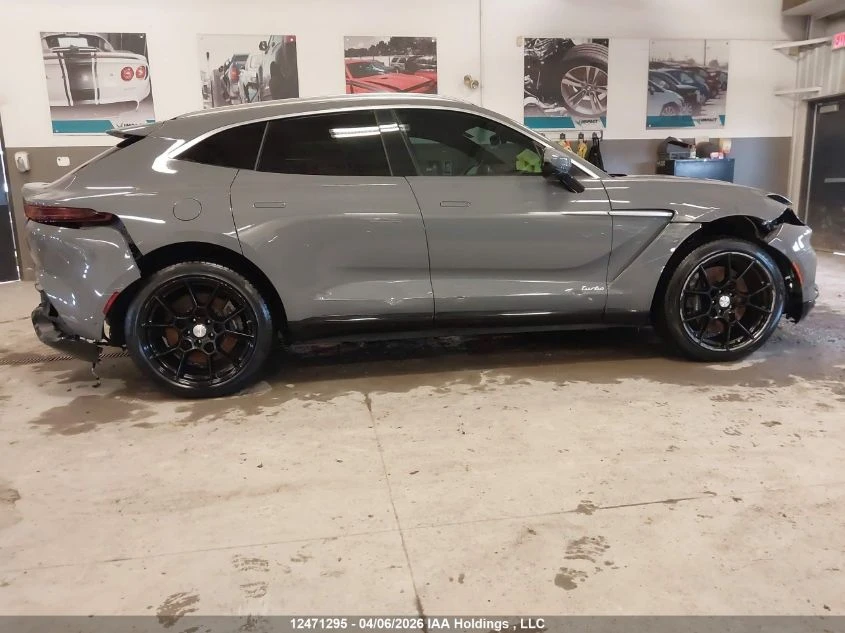 Aston Martin DBX, снимка 14 - Автомобили и джипове - 54625747