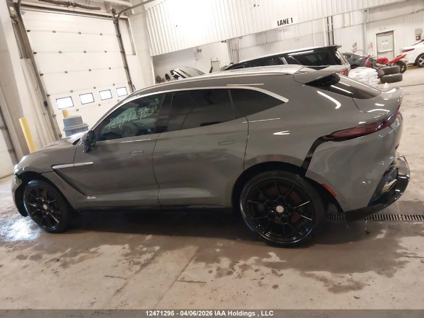 Aston Martin DBX, снимка 15 - Автомобили и джипове - 54625747