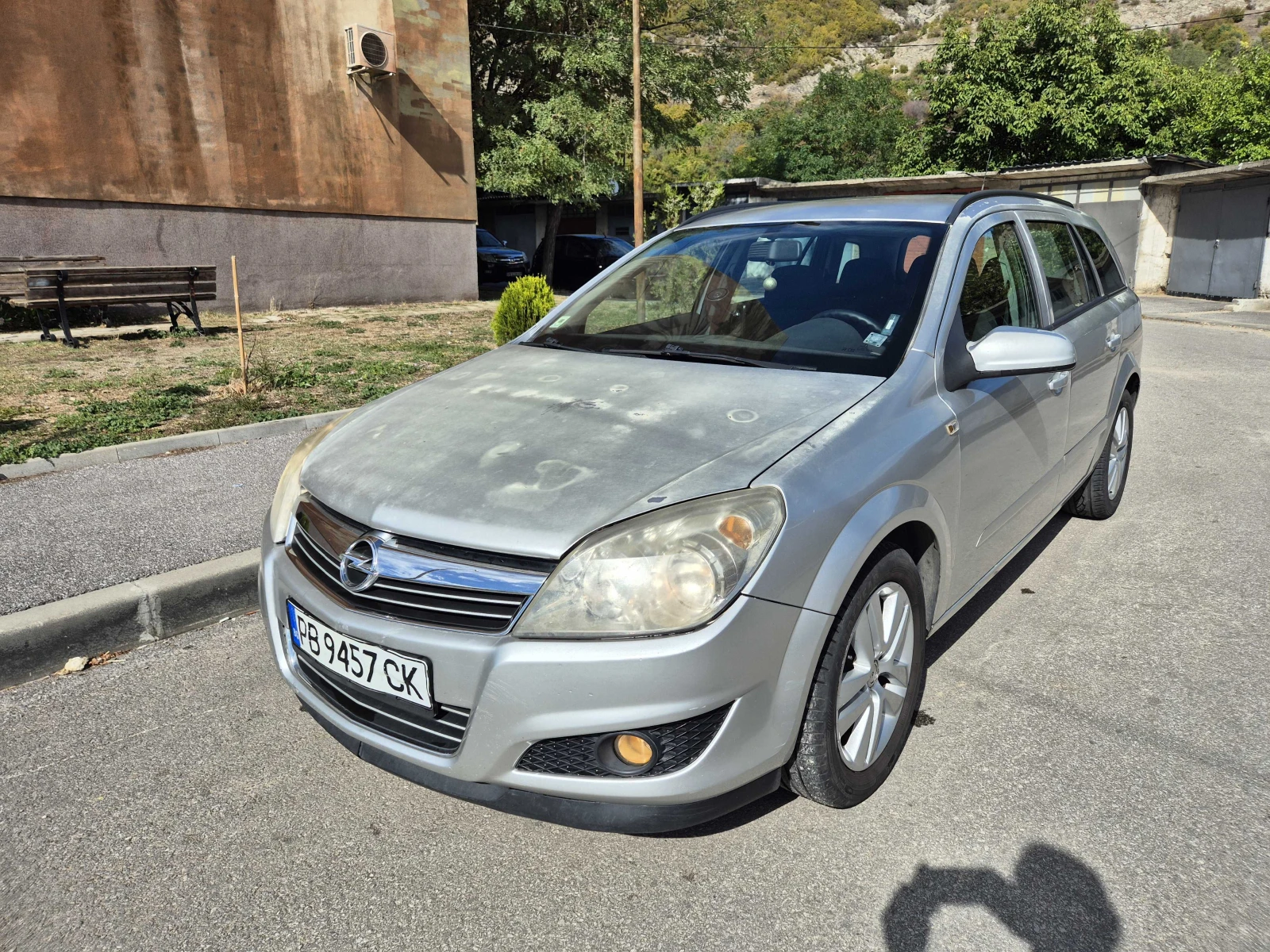 Opel Astra H, 1.9 CDTI, facelift, снимка 8 - Автомобили и джипове - 55003569