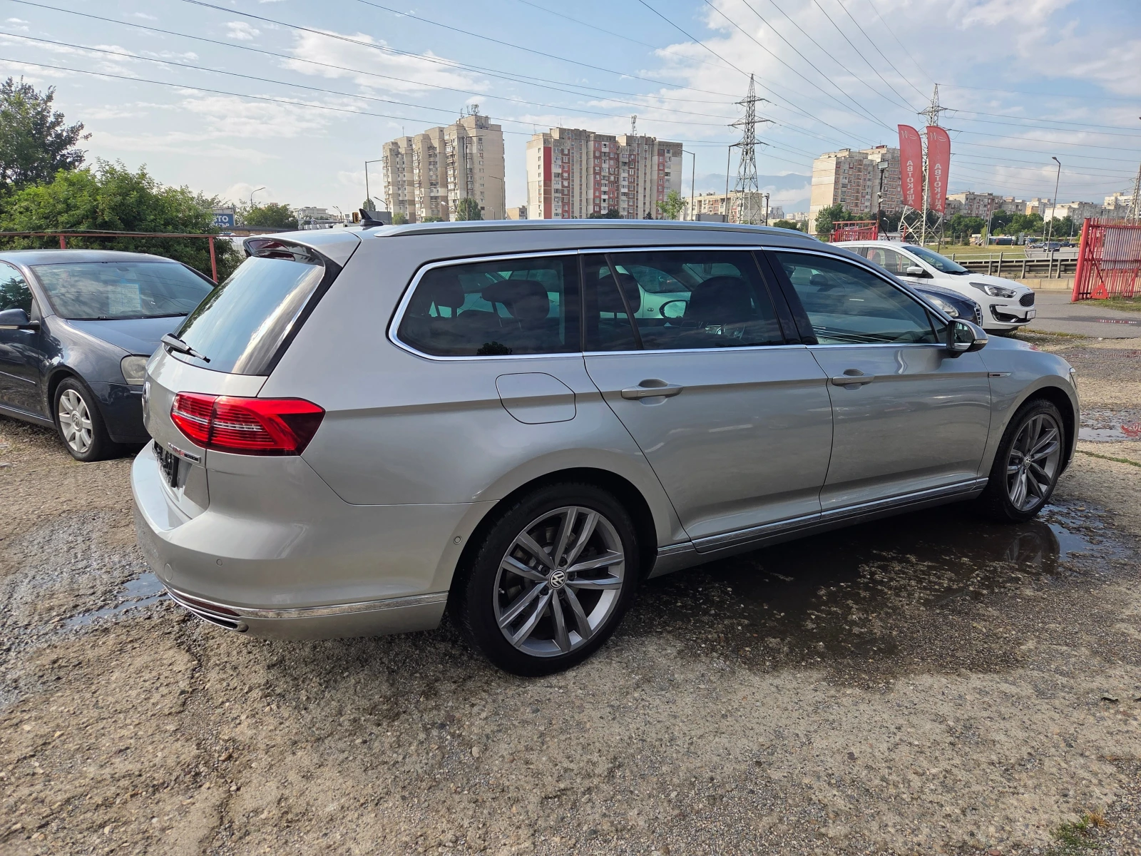 VW Passat 2.0TDI/4X4/AUTOMAT/NAVI, снимка 4 - Автомобили и джипове - 55373738