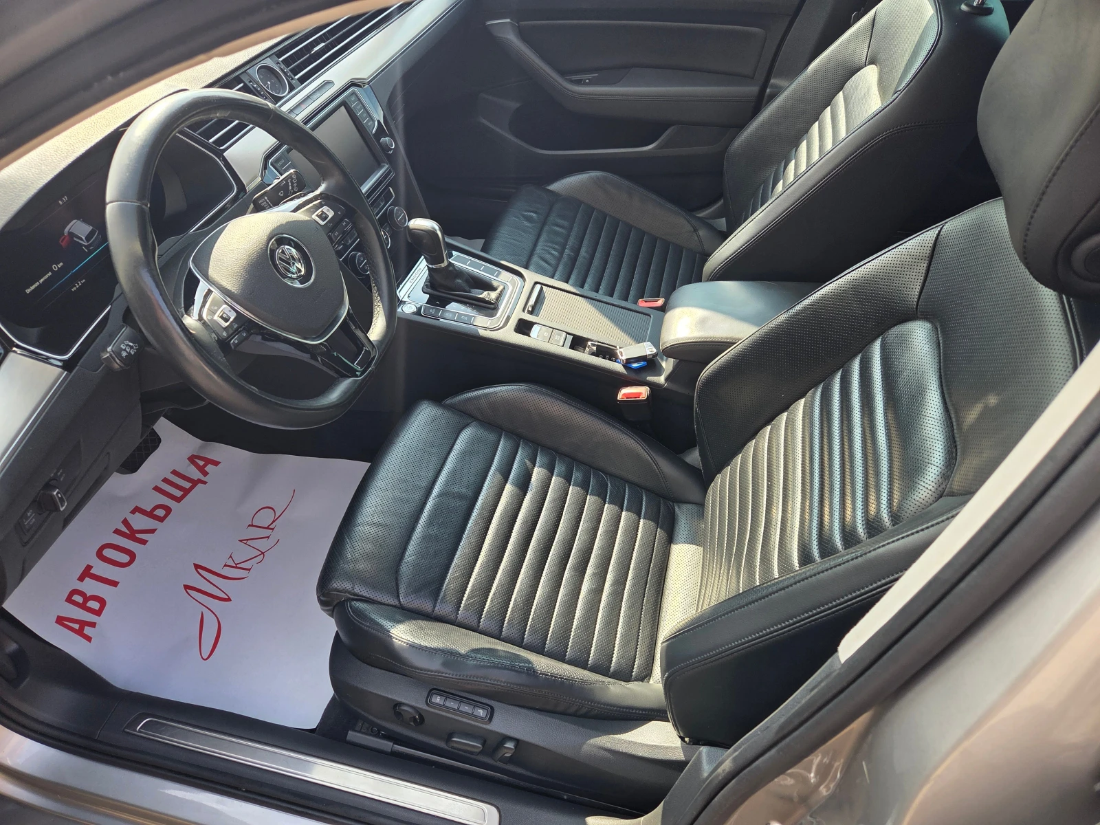 VW Passat 2.0TDI/4X4/AUTOMAT/NAVI, снимка 7 - Автомобили и джипове - 55373738