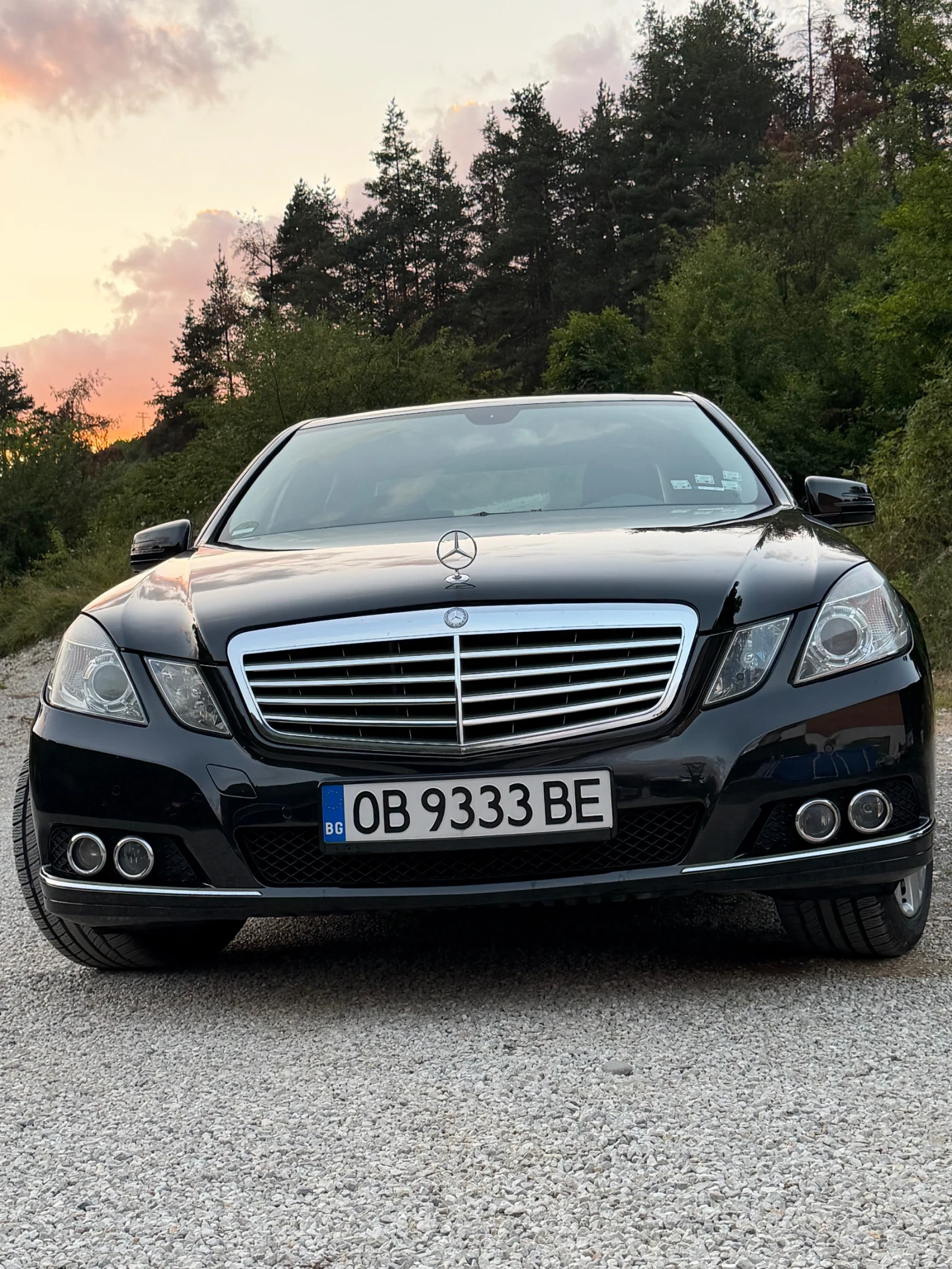 Mercedes-Benz E 200, снимка 7 - Автомобили и джипове - 55450387