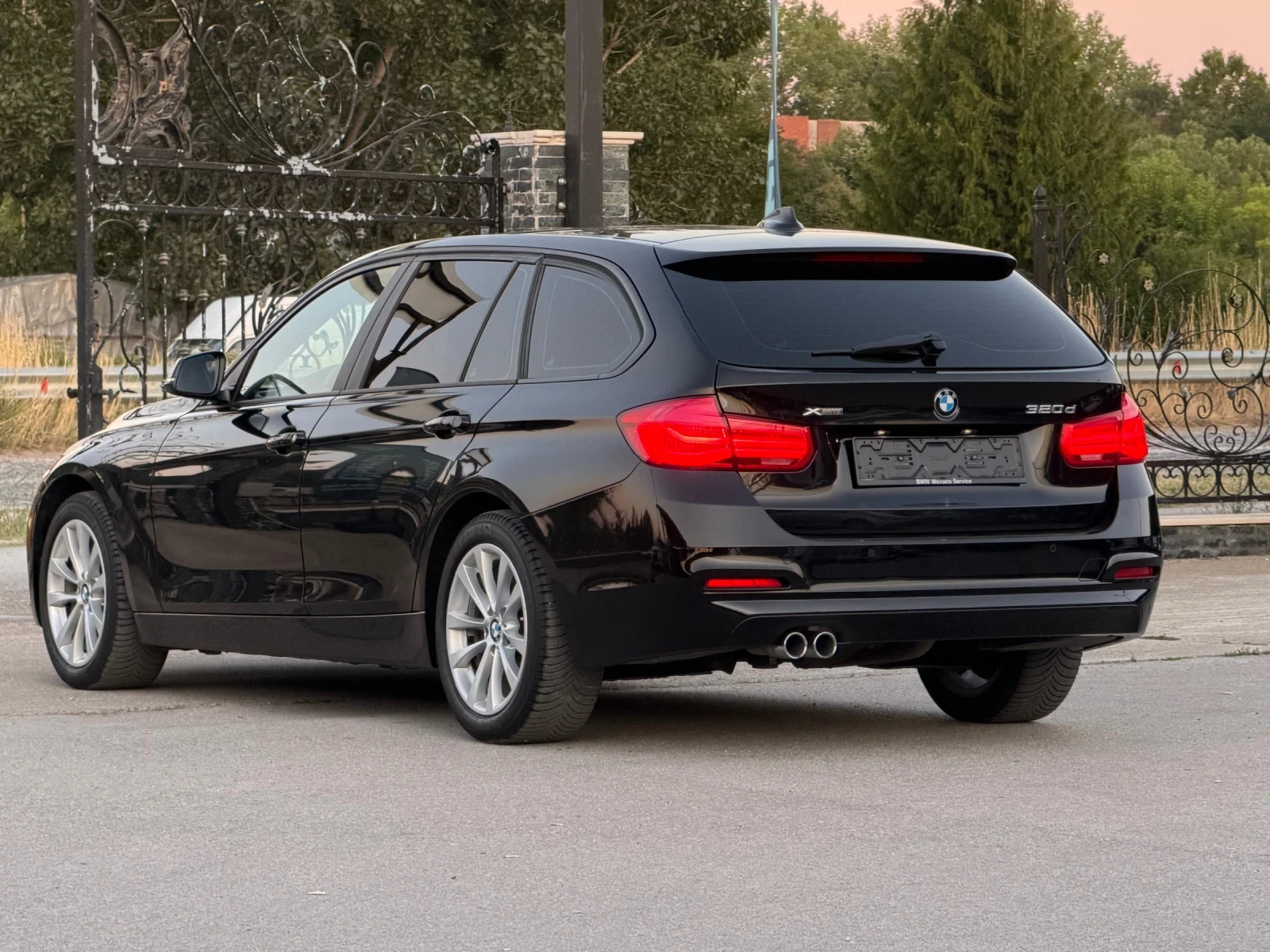 BMW 320 2.0D 190к.с. ИТАЛИЯ, снимка 11 - Автомобили и джипове - 55494895