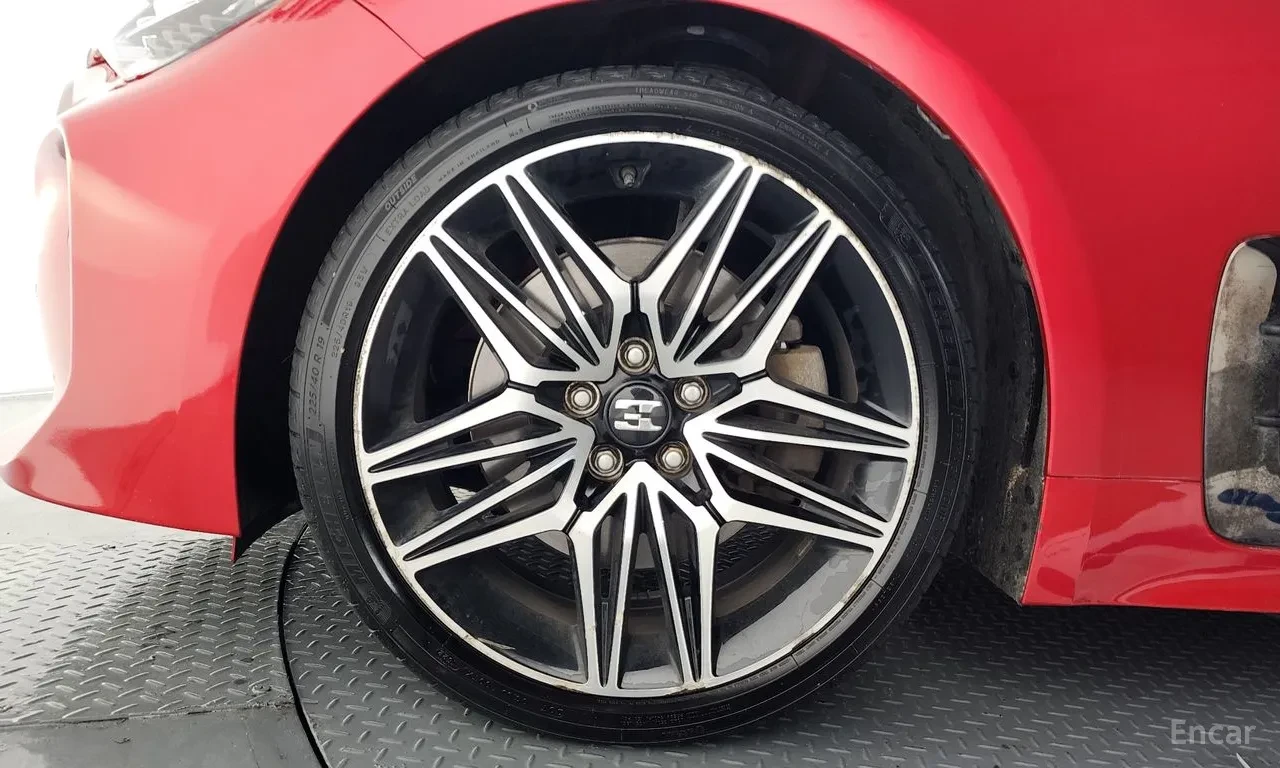 Kia Stinger 3.3 GT AWD | ����� | DISTRONIC | ������� | Mobile.bg � ����������� 5