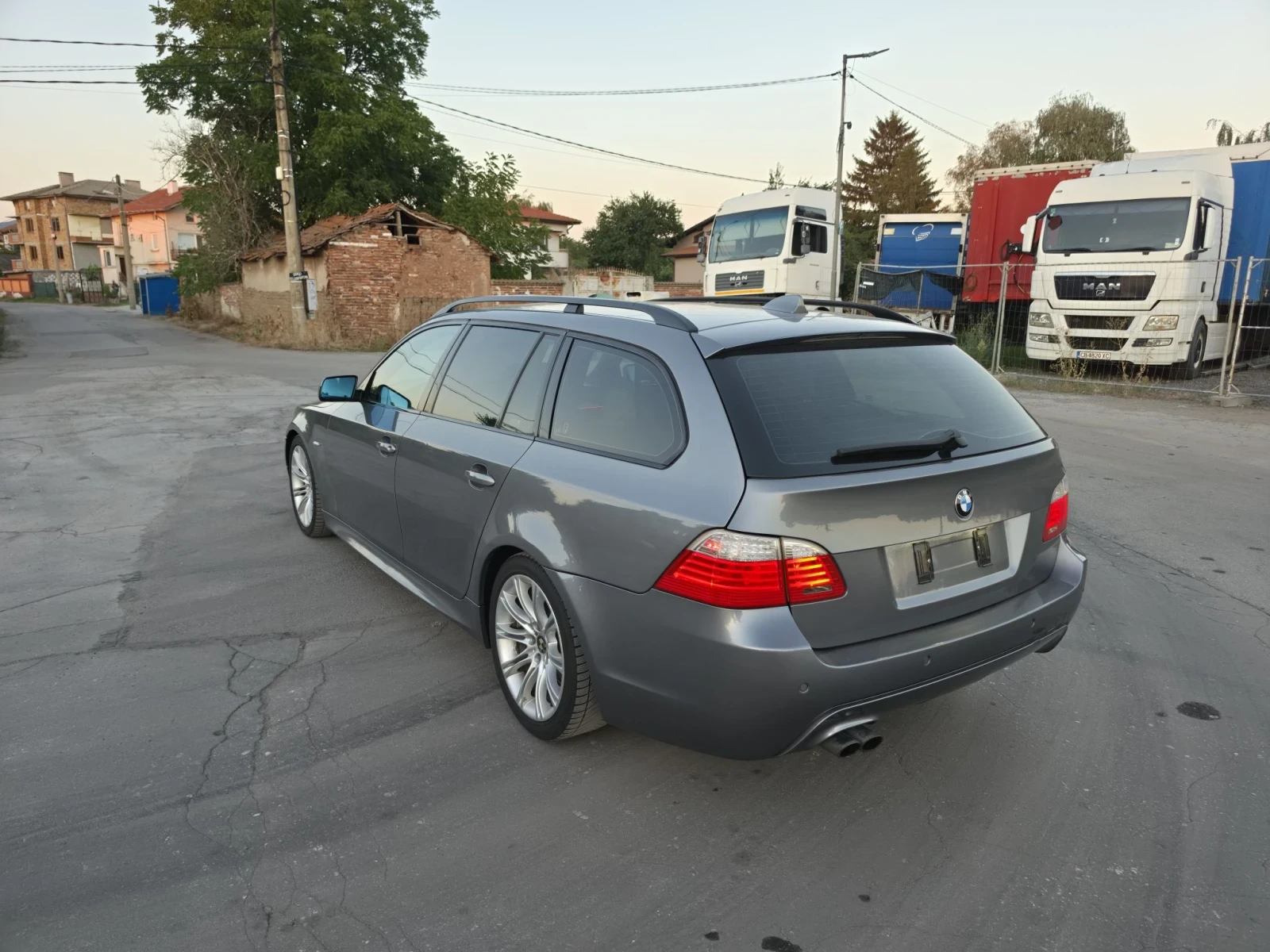 BMW 530 SAT/M-PACK/FACELIFT , снимка 4 - Автомобили и джипове - 55729422