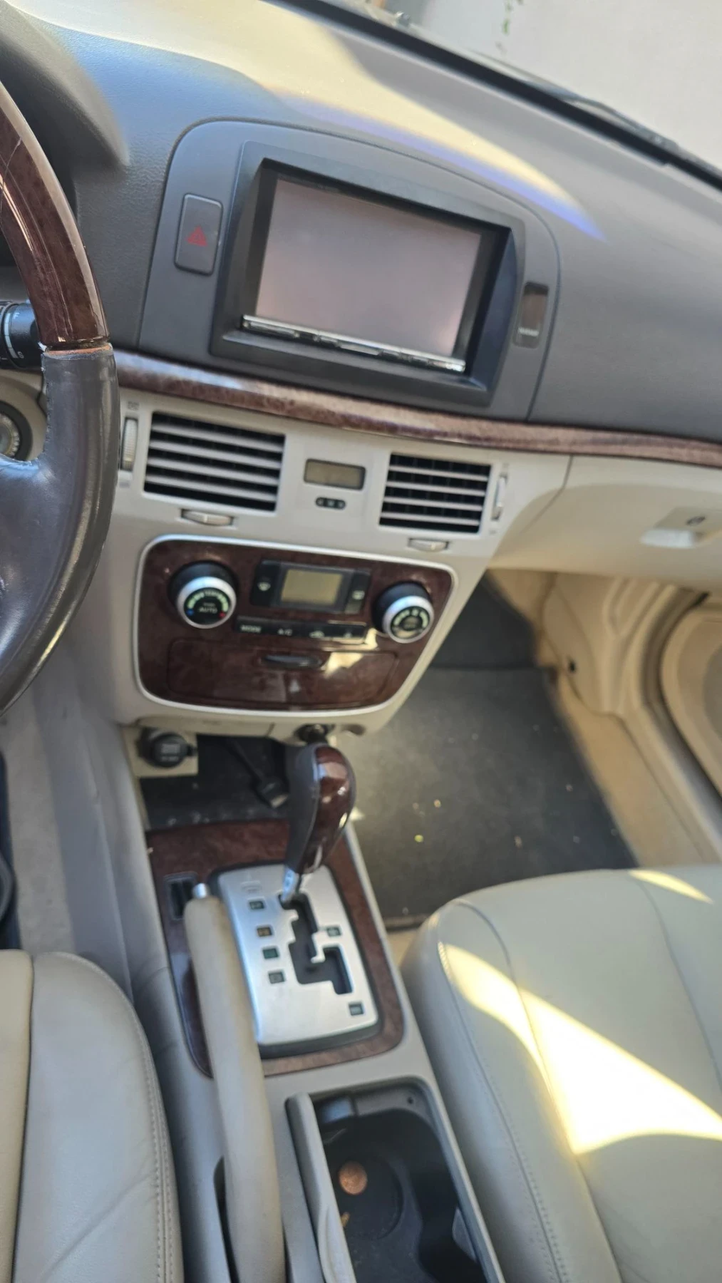 Hyundai Sonata 2.0 дизел кожа антомат, снимка 9 - Автомобили и джипове - 56112947