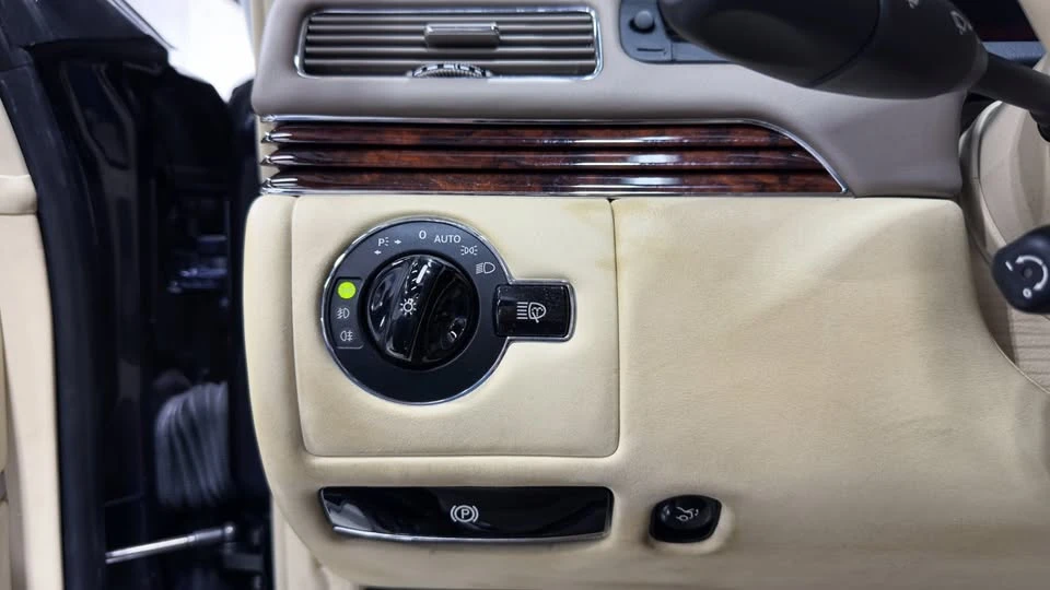Mercedes-Benz Maybach 57, ЦЕНА ДО БЪЛГАРИЯ, снимка 12 - Автомобили и джипове - 56166559