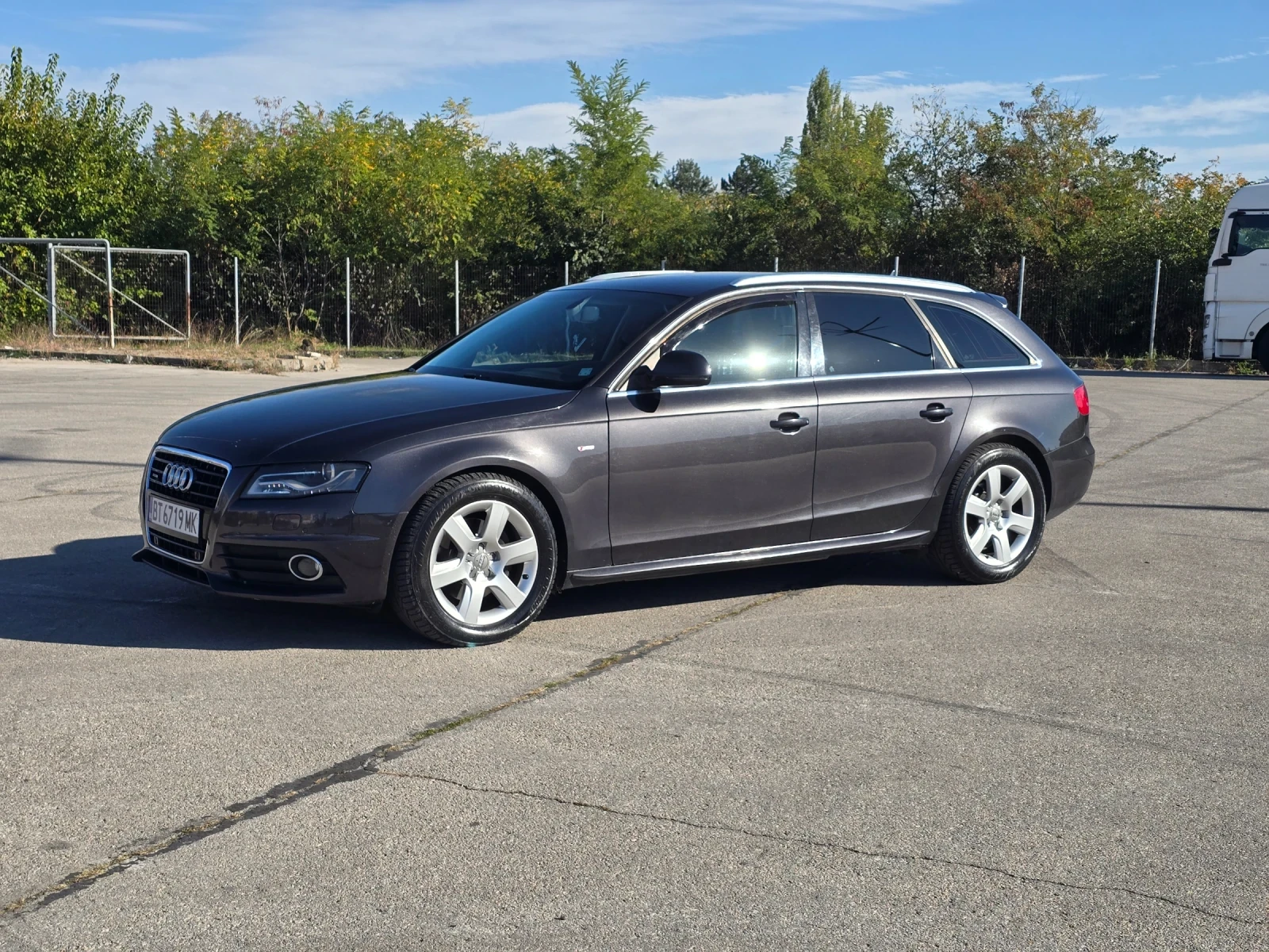 Audi A4 3.0 TDI Sline, снимка 3 - Автомобили и джипове - 56610577