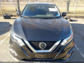 Nissan Rogue SPORT 4X4 - 8839 € / 17287.58 лв. - 47729321 11