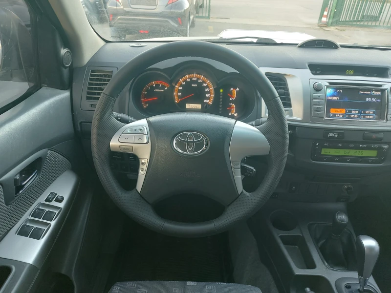 Toyota Hilux 3.0 D4-D, 171 к.с., 4х4, АВТОМАТИК, ЮЖНА ИТАЛИЯ, , снимка 12 - Автомобили и джипове - 47619888