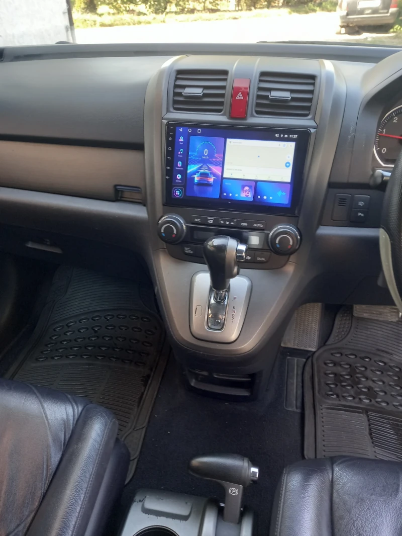 Honda Cr-v SUV, снимка 2 - Автомобили и джипове - 48074120