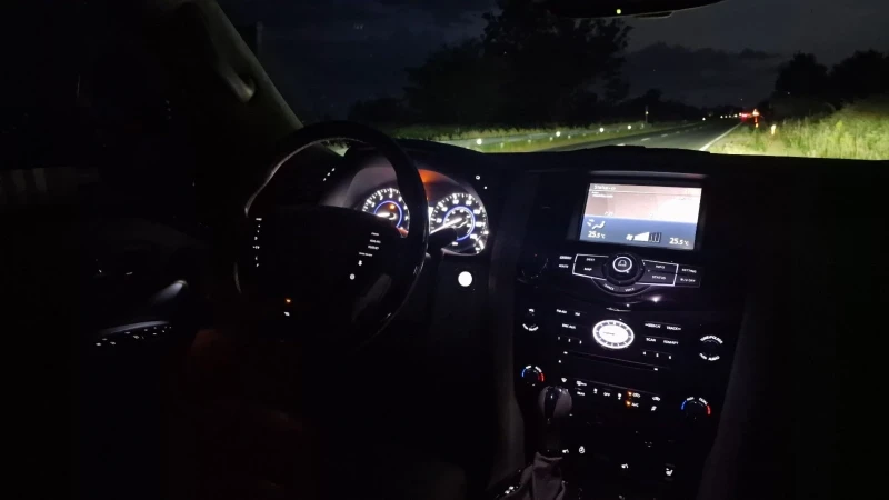 Infiniti QX80 Реконструкция в Nissan Patrol 2023* Oбдух* Пано* B, снимка 17 - Автомобили и джипове - 52317929