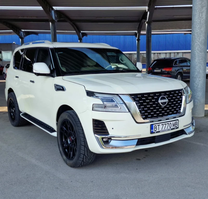 Infiniti QX80 Реконструкция в Nissan Patrol 2023* Oбдух* Пано* B, снимка 2 - Автомобили и джипове - 52317929