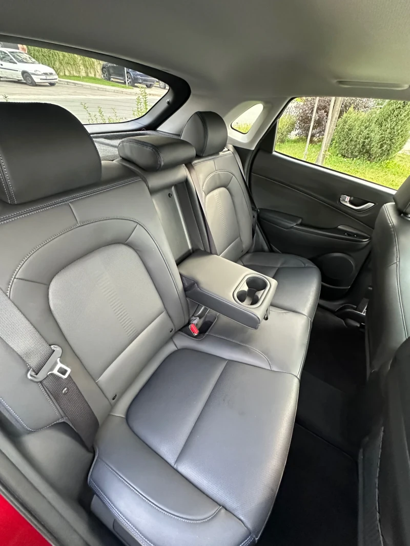 Hyundai Kona 64 kWh LIMITED, снимка 11 - Автомобили и джипове - 52497201