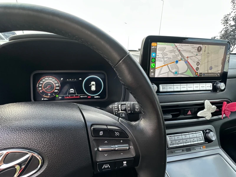 Hyundai Kona 64 kWh LIMITED, снимка 8 - Автомобили и джипове - 52497201