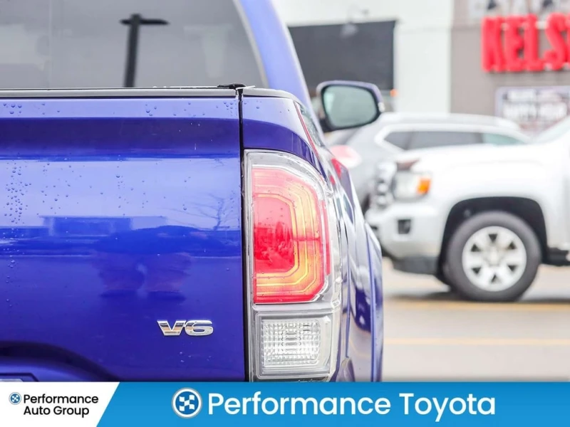 Toyota Tacoma * SR5 * CARFAX * ЦЕНА ДО БГ, снимка 10 - Автомобили и джипове - 53214341