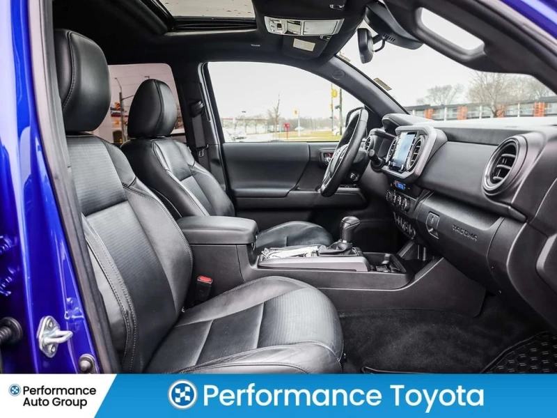 Toyota Tacoma * SR5 * CARFAX * ЦЕНА ДО БГ, снимка 13 - Автомобили и джипове - 53214341