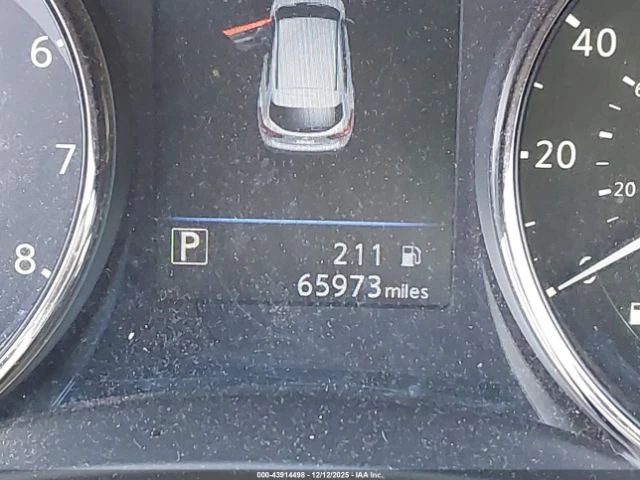 Nissan Rogue SPORT 4X4, снимка 14 - Автомобили и джипове - 53391275