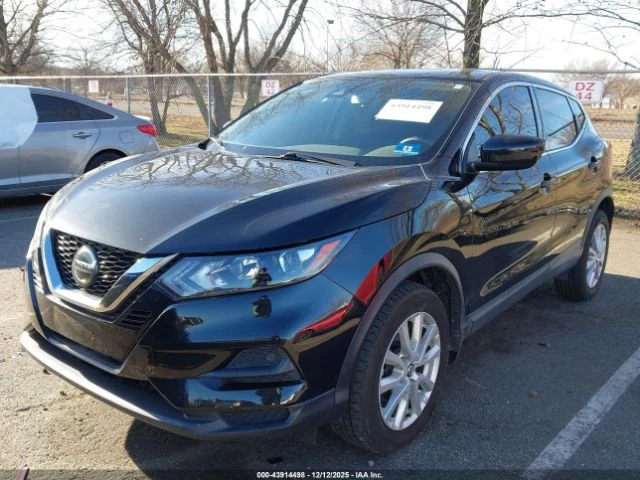 Nissan Rogue SPORT 4X4 - изображение 2