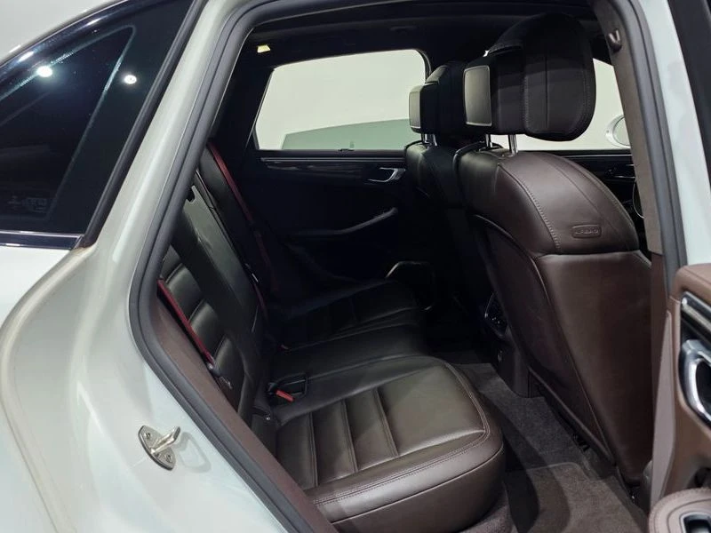 Porsche Macan 3.6 Turbo| 400�.�.| ���.��������� | Mobile.bg � ����������� 12