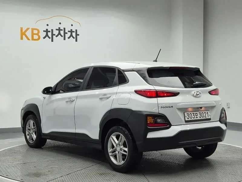 Hyundai Kona 1.6D - САМО 30% АВАНС, снимка 2 - Автомобили и джипове - 56028344