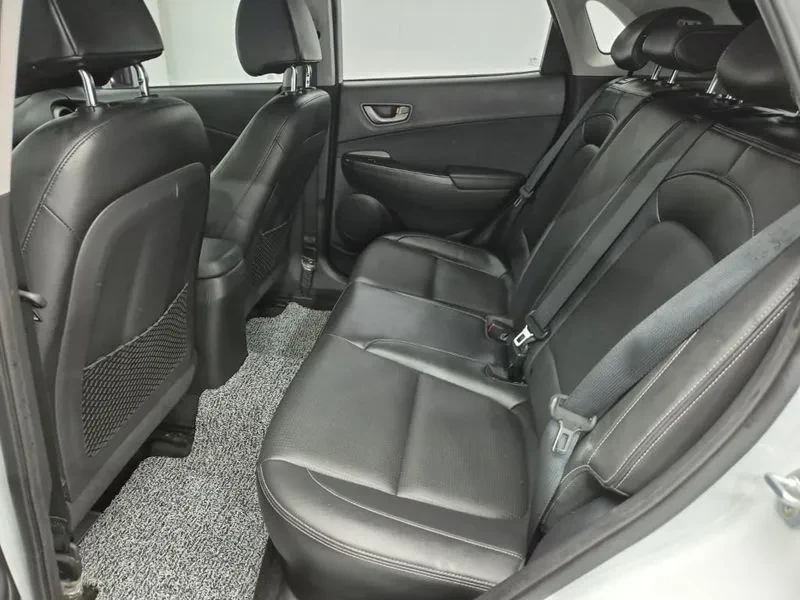 Hyundai Kona 1.6D - САМО 30% АВАНС, снимка 16 - Автомобили и джипове - 56028344