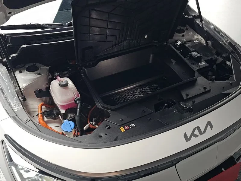 Kia Niro Niro Ev Earth, снимка 6 - Автомобили и джипове - 56597332