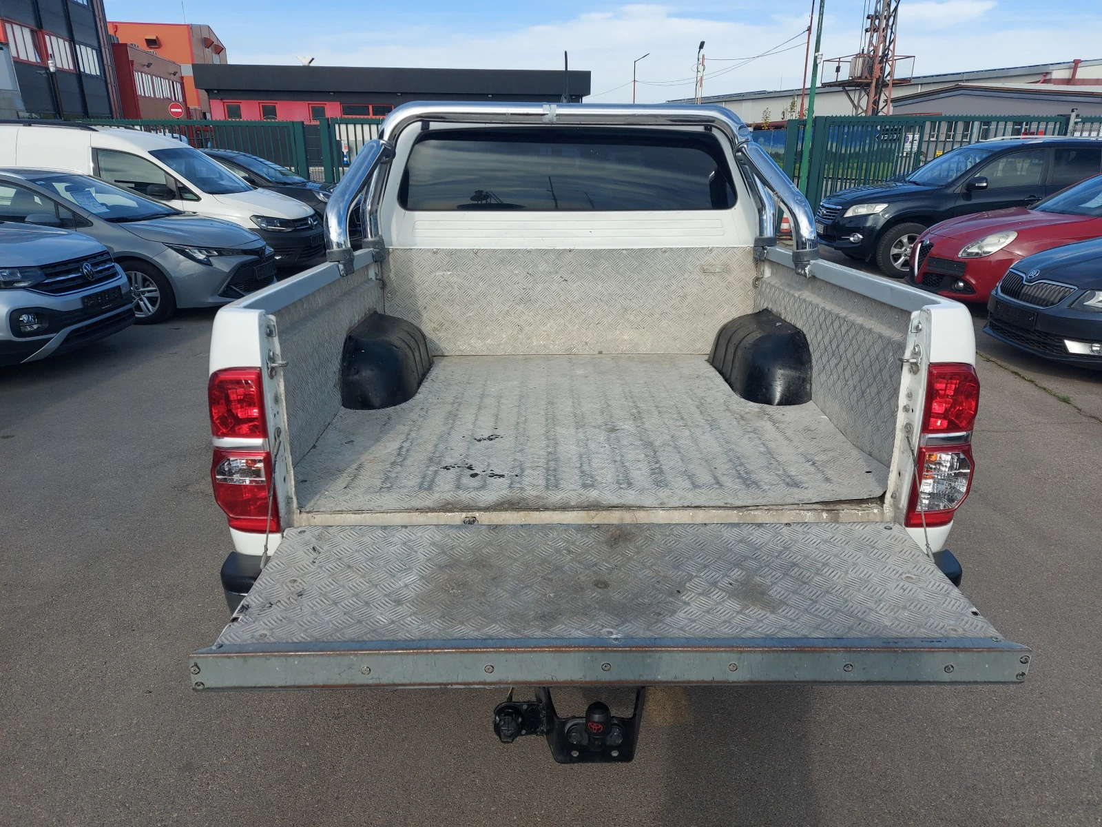 Toyota Hilux 3.0 D4-D, 171 к.с., 4х4, АВТОМАТИК, ЮЖНА ИТАЛИЯ - изображение 7