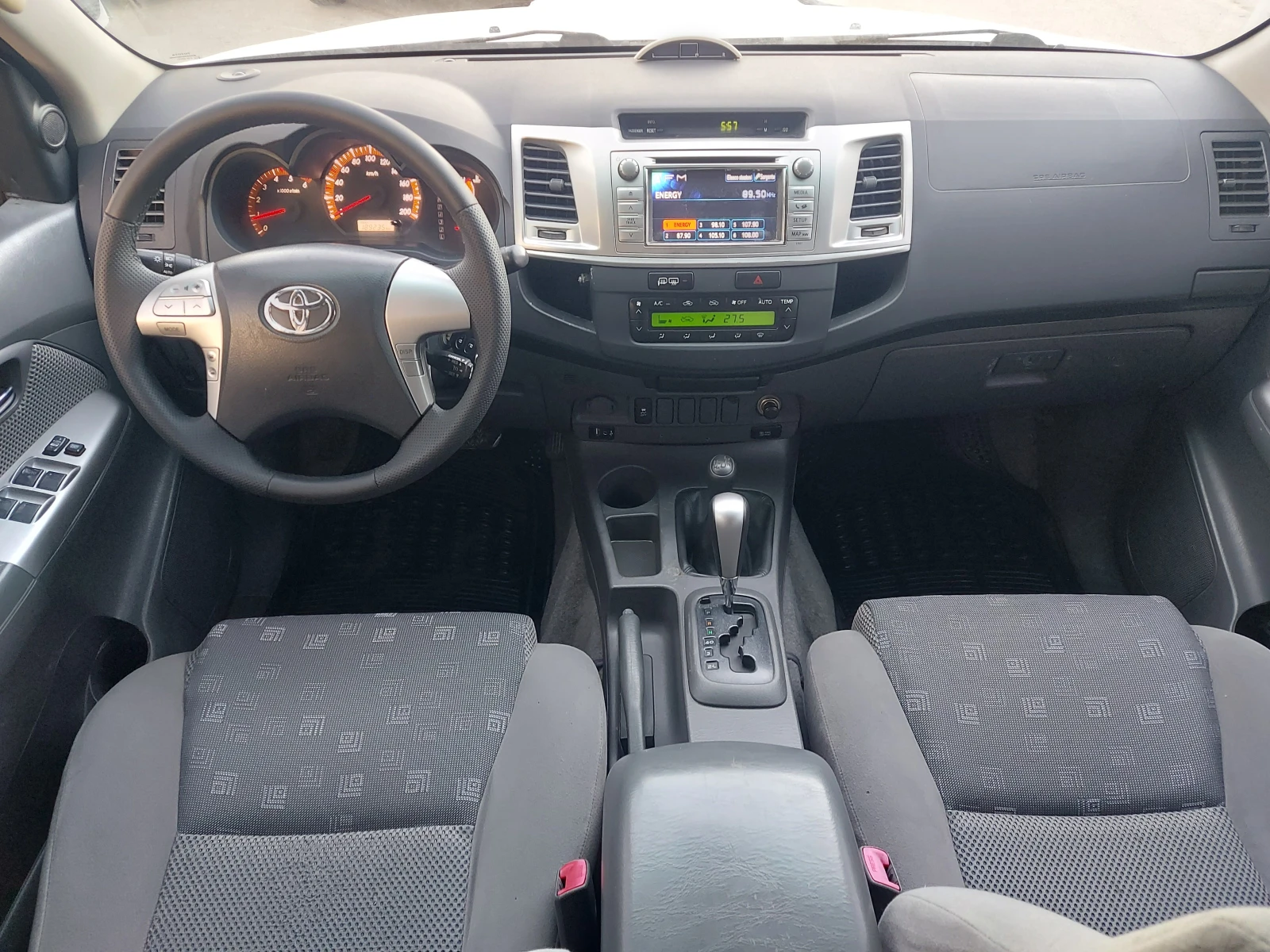 Toyota Hilux 3.0 D4-D, 171 к.с., 4х4, АВТОМАТИК, ЮЖНА ИТАЛИЯ - изображение 10