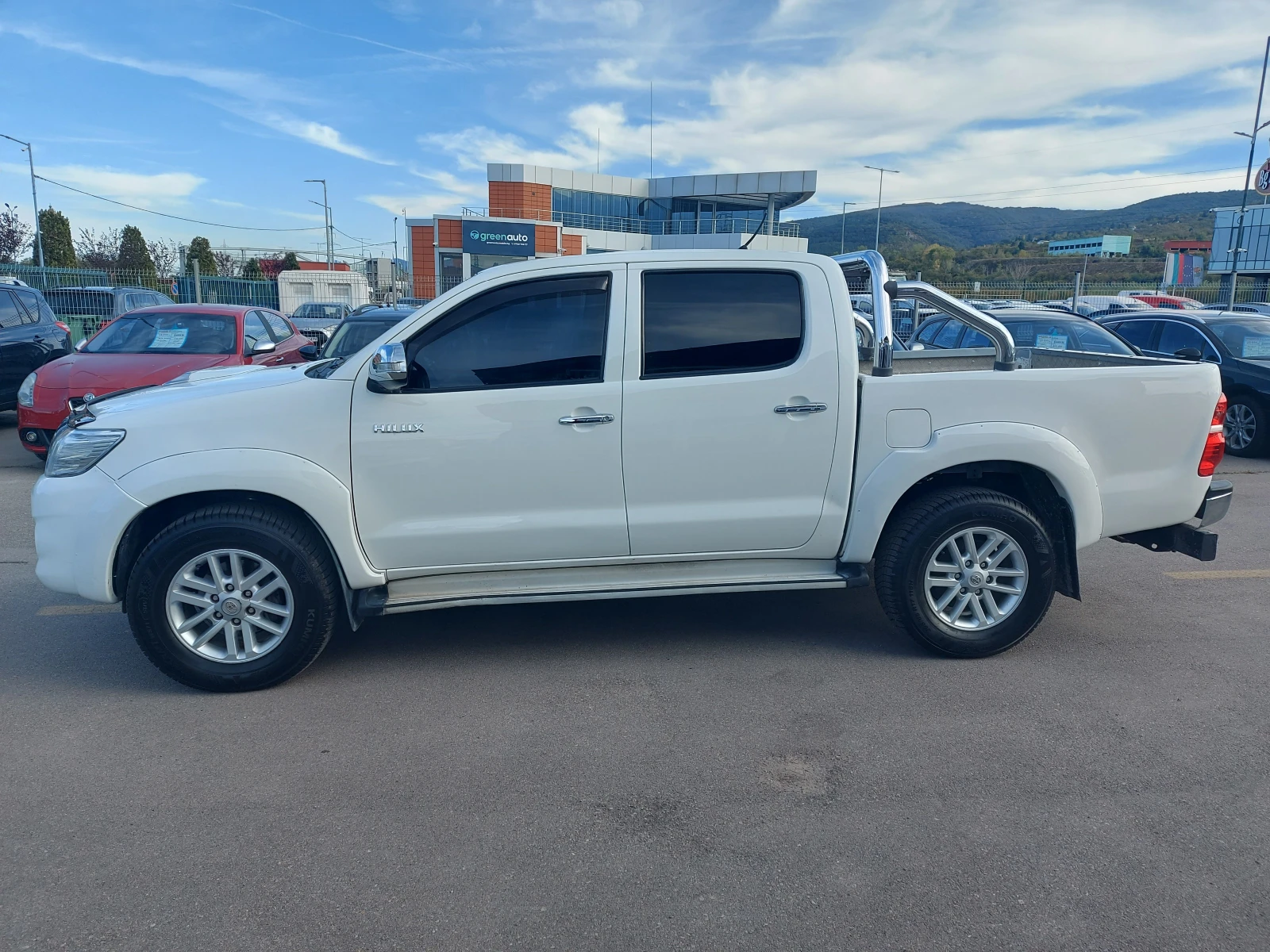 Toyota Hilux 3.0 D4-D, 171 к.с., 4х4, АВТОМАТИК, ЮЖНА ИТАЛИЯ - изображение 4