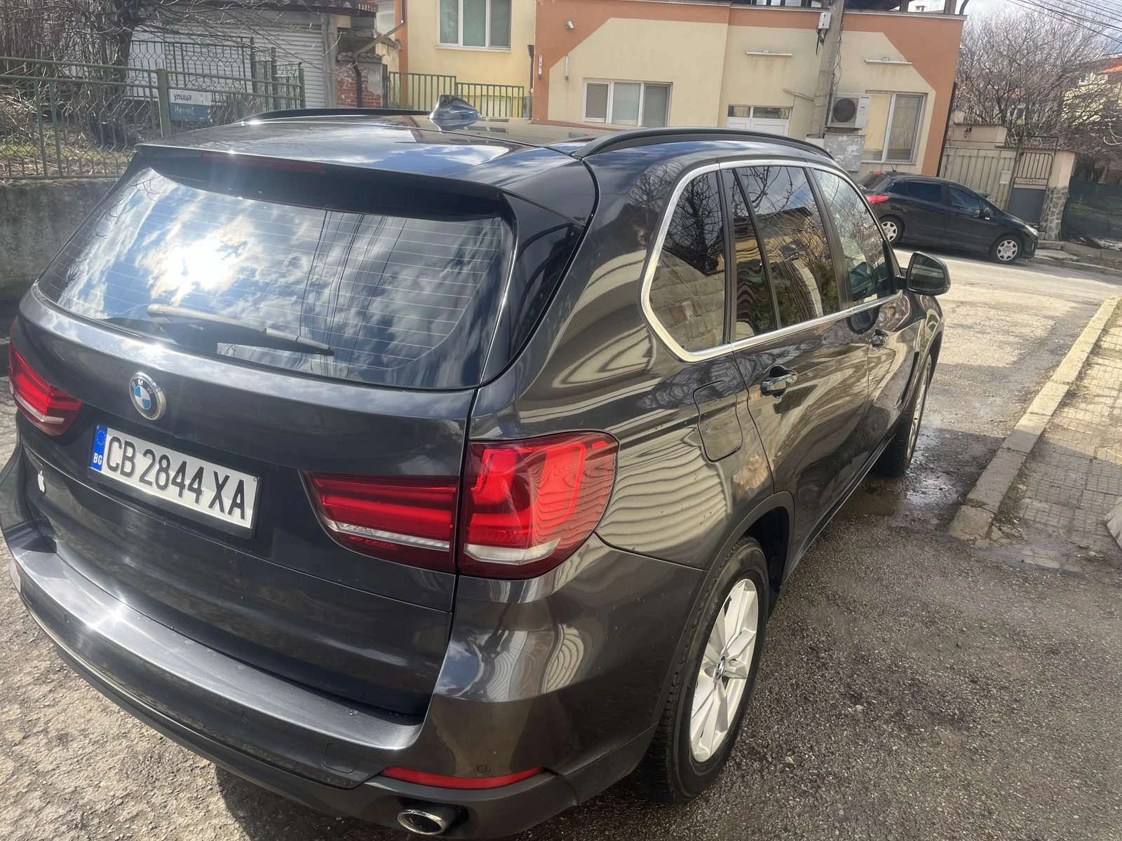 BMW X5 S Drive 25D - изображение 2