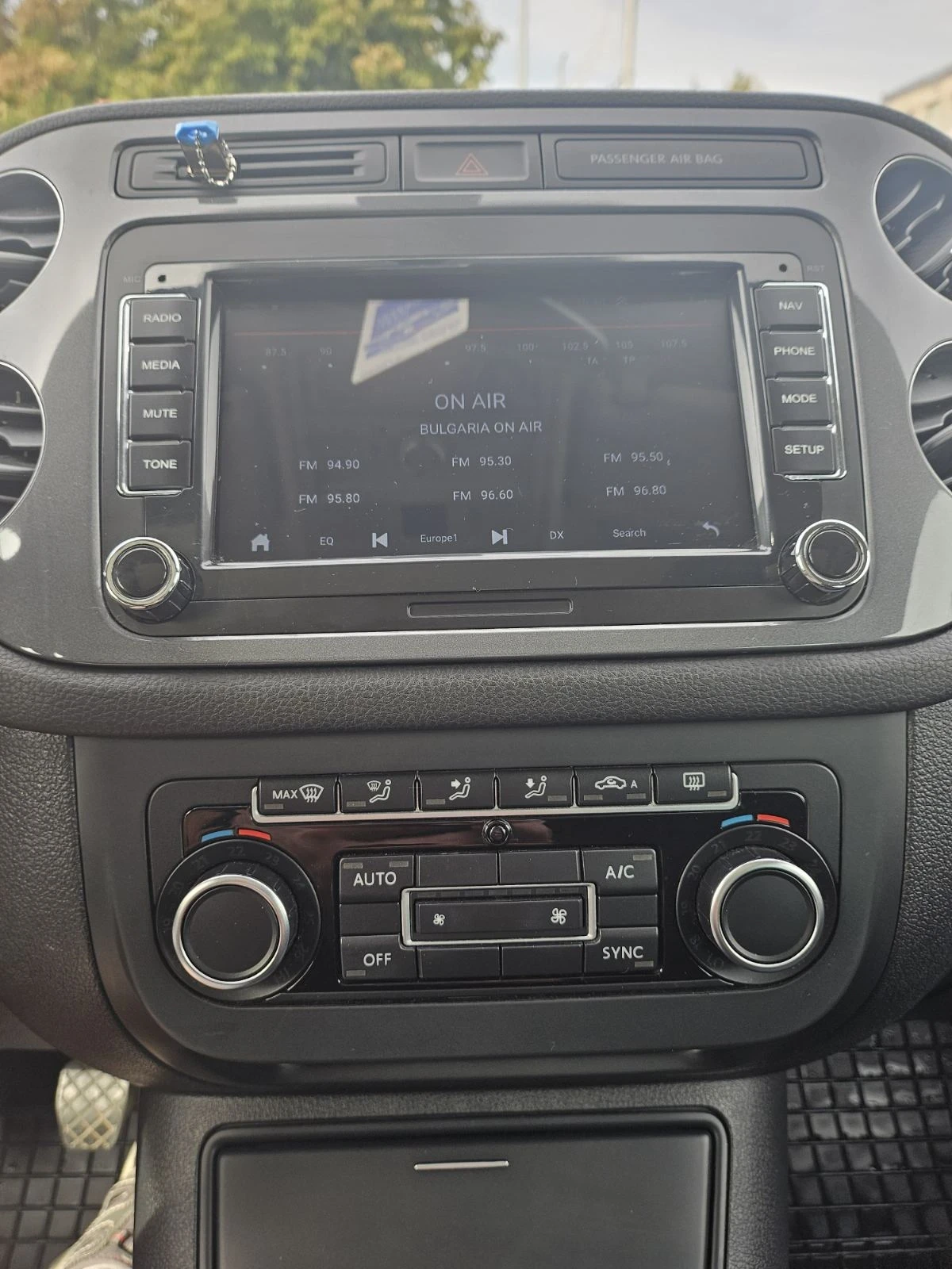 VW Tiguan  - изображение 8
