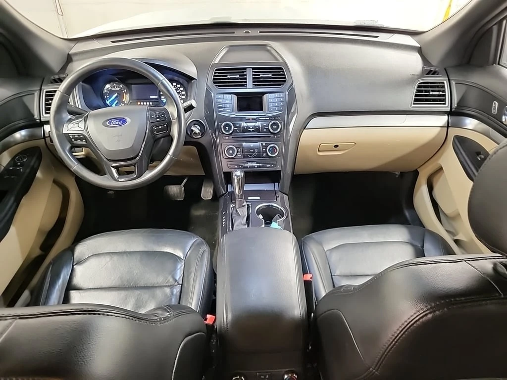 Ford Explorer * BASE * CARFAX * БЕЗ ПЪРВОНАЧАЛНА ВНОСКА - изображение 10