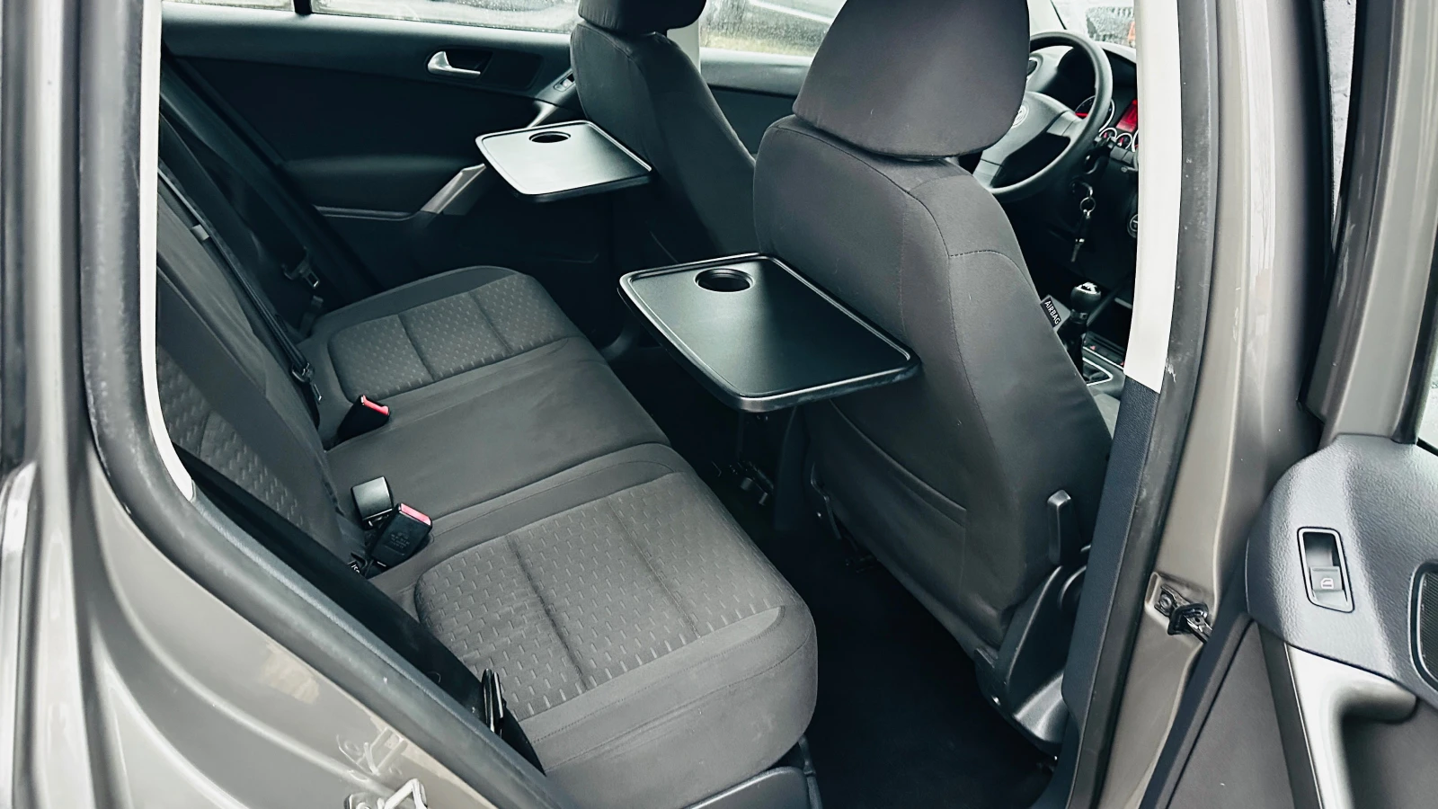 VW Tiguan 2.0tdi-4motion-Нави-6 скорости-Италия - изображение 9