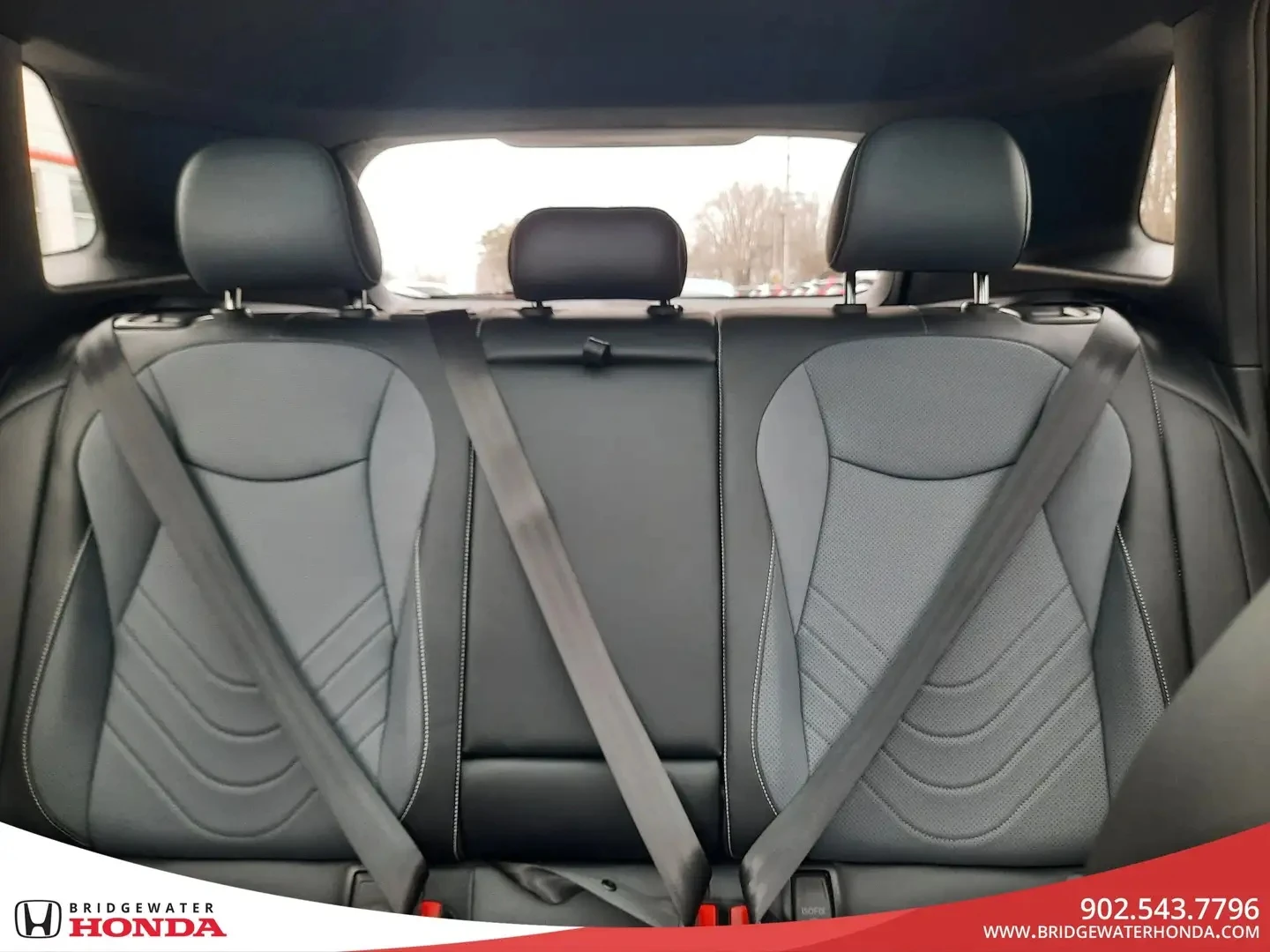 VW Tiguan Comfortline R-Line Black Edition, снимка 13 - Автомобили и джипове - 53991236